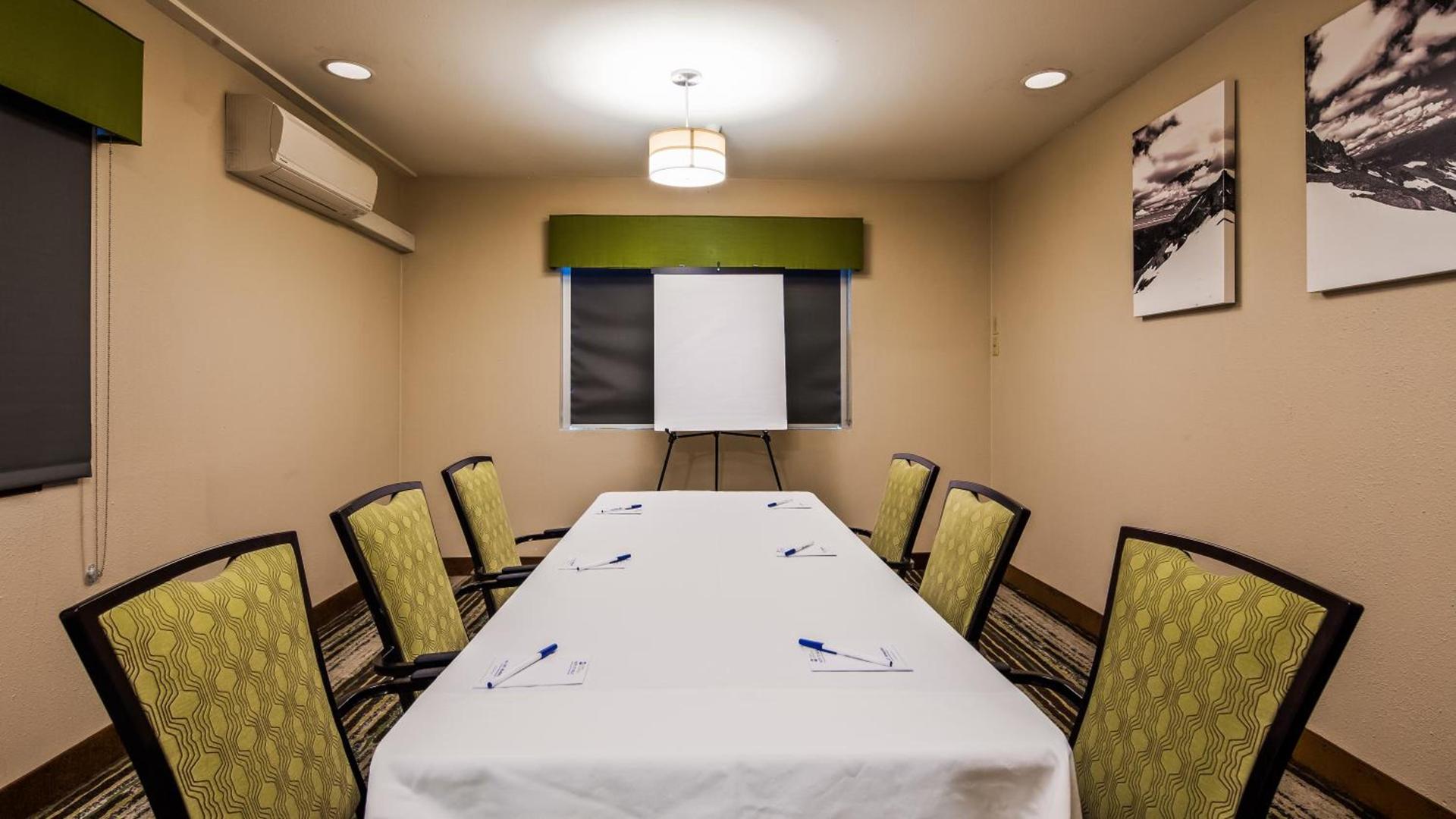Best Western Plus Wenatchee Downtown Hotel photo 45