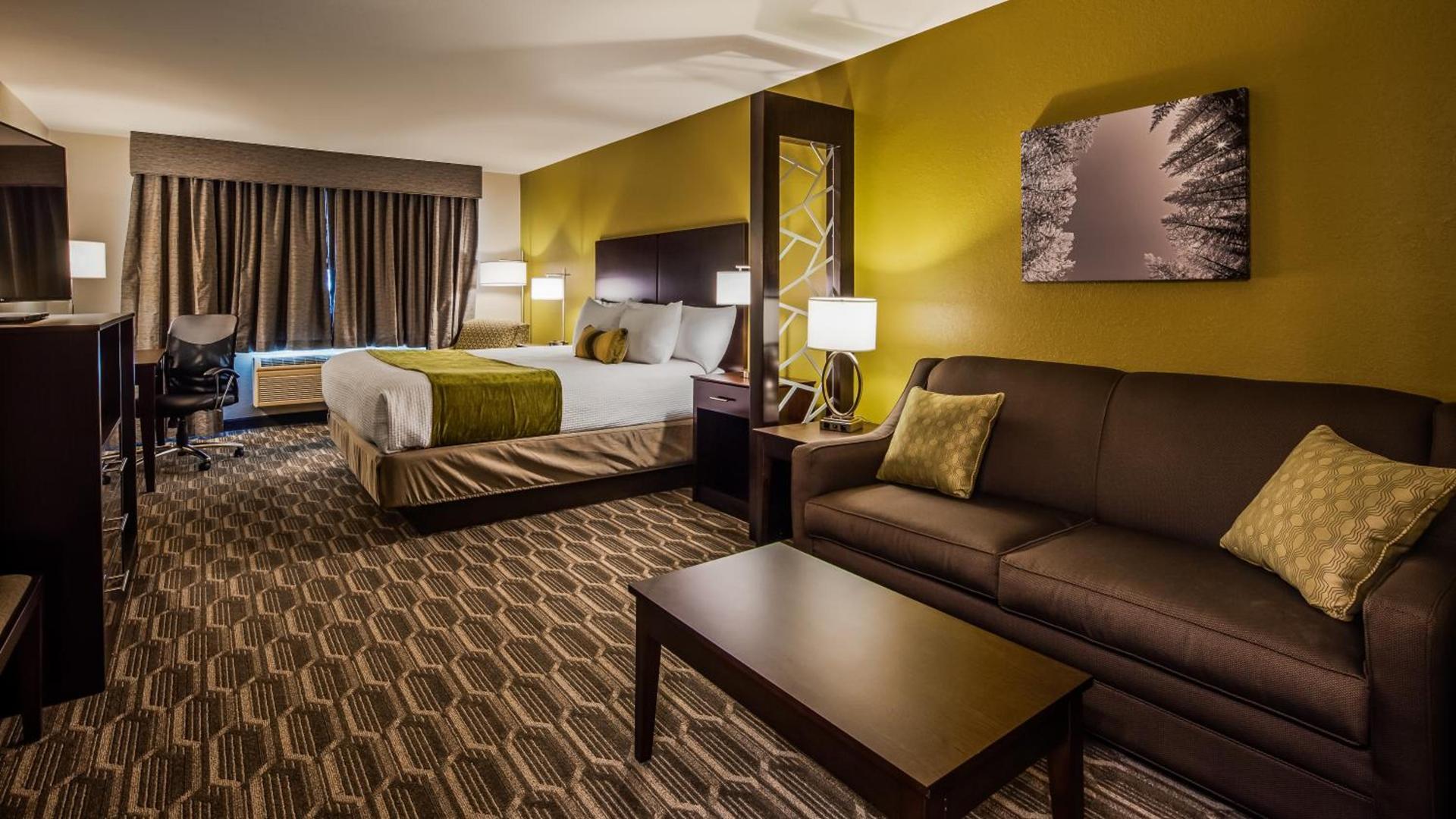 Best Western Plus Wenatchee Downtown Hotel photo 41