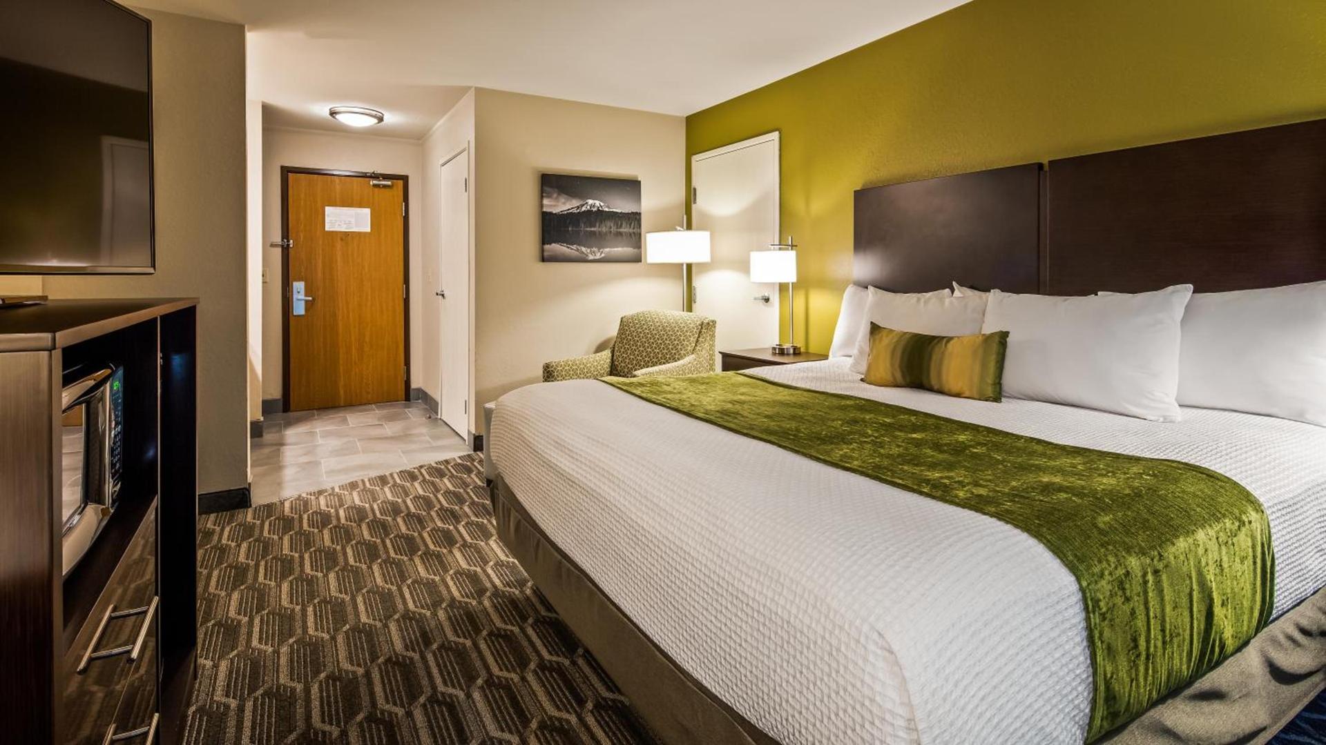 Best Western Plus Wenatchee Downtown Hotel photo 42