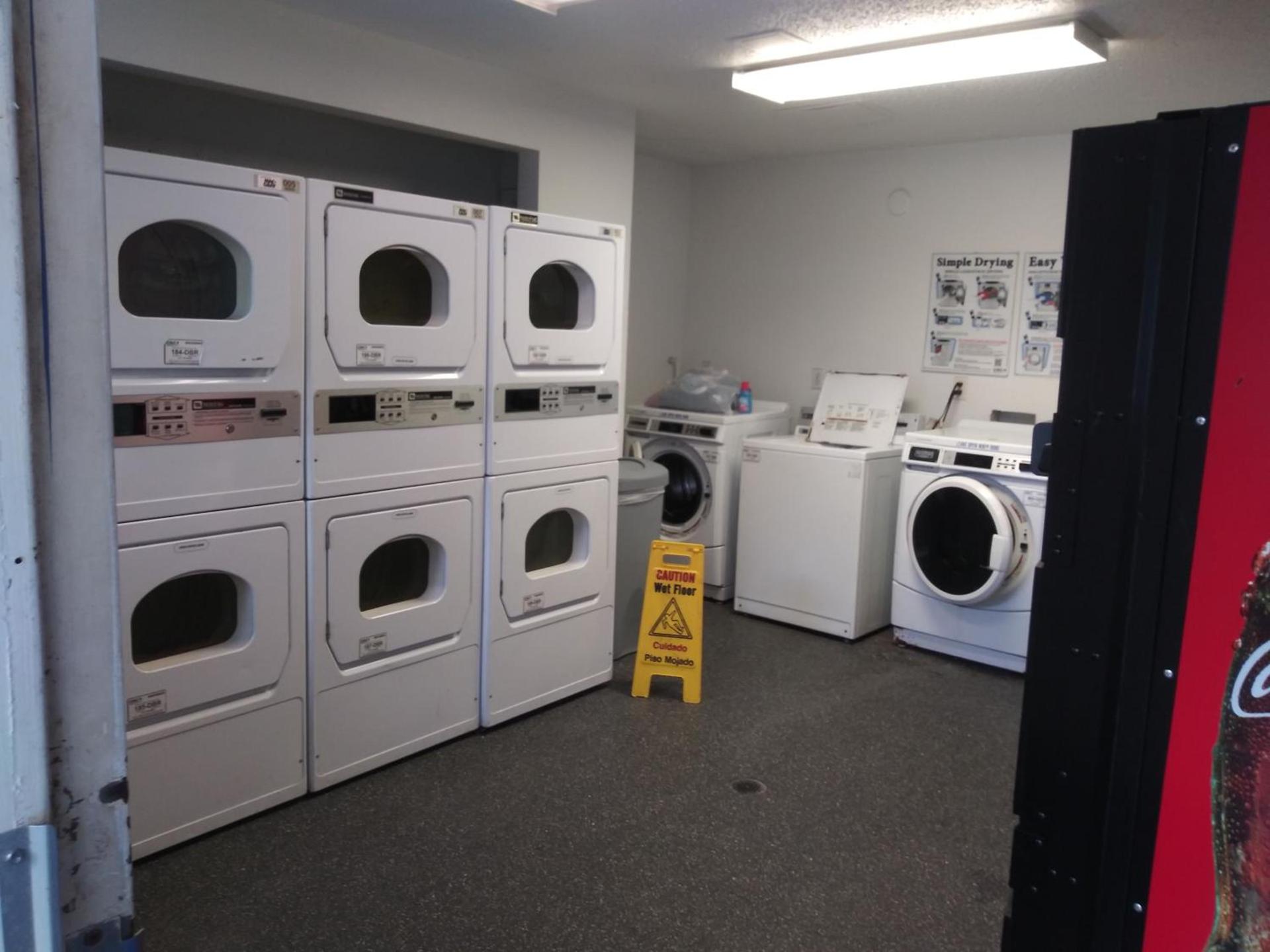 InTown Suites Extended Stay Houston TX - Jersey Village photo 12
