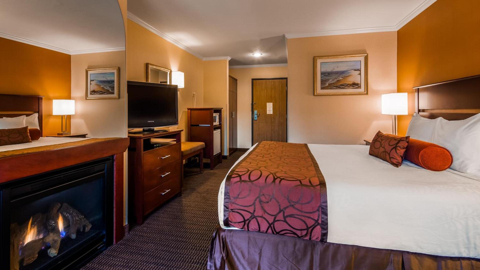 Best Western Plus Landmark Inn photo 56