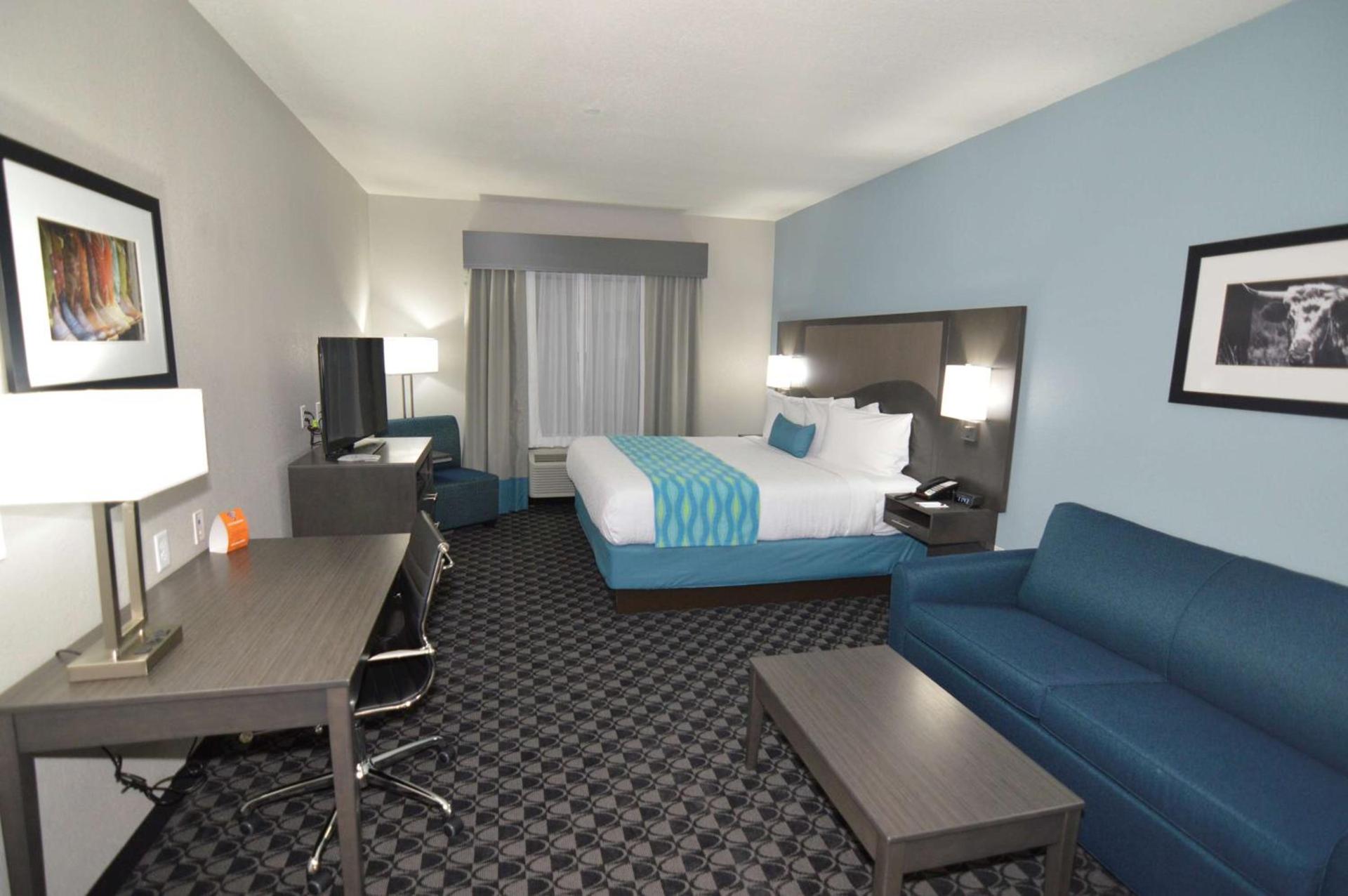 Best Western Plus Waller Hotel photo 27