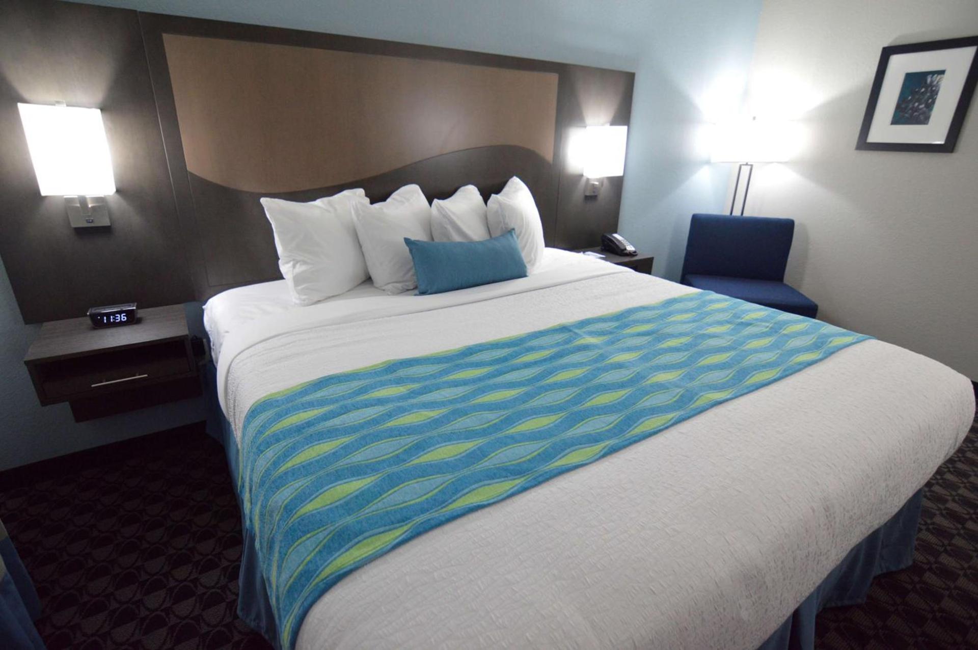 Best Western Plus Waller Hotel photo 24
