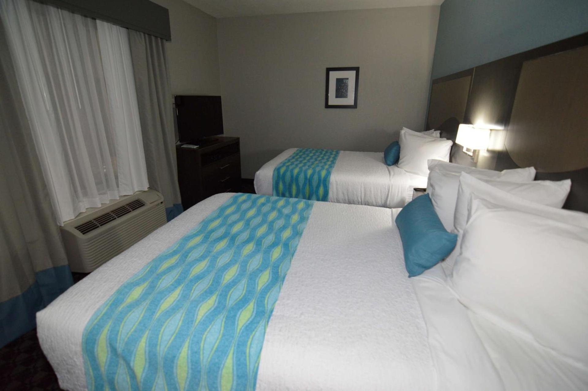 Best Western Plus Waller Hotel photo 19