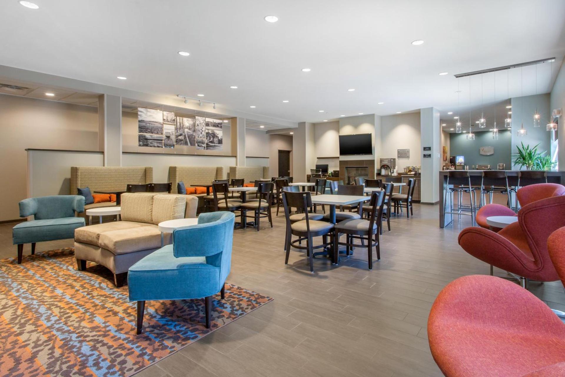 Sleep Inn & Suites Monroe - Woodbury photo 6