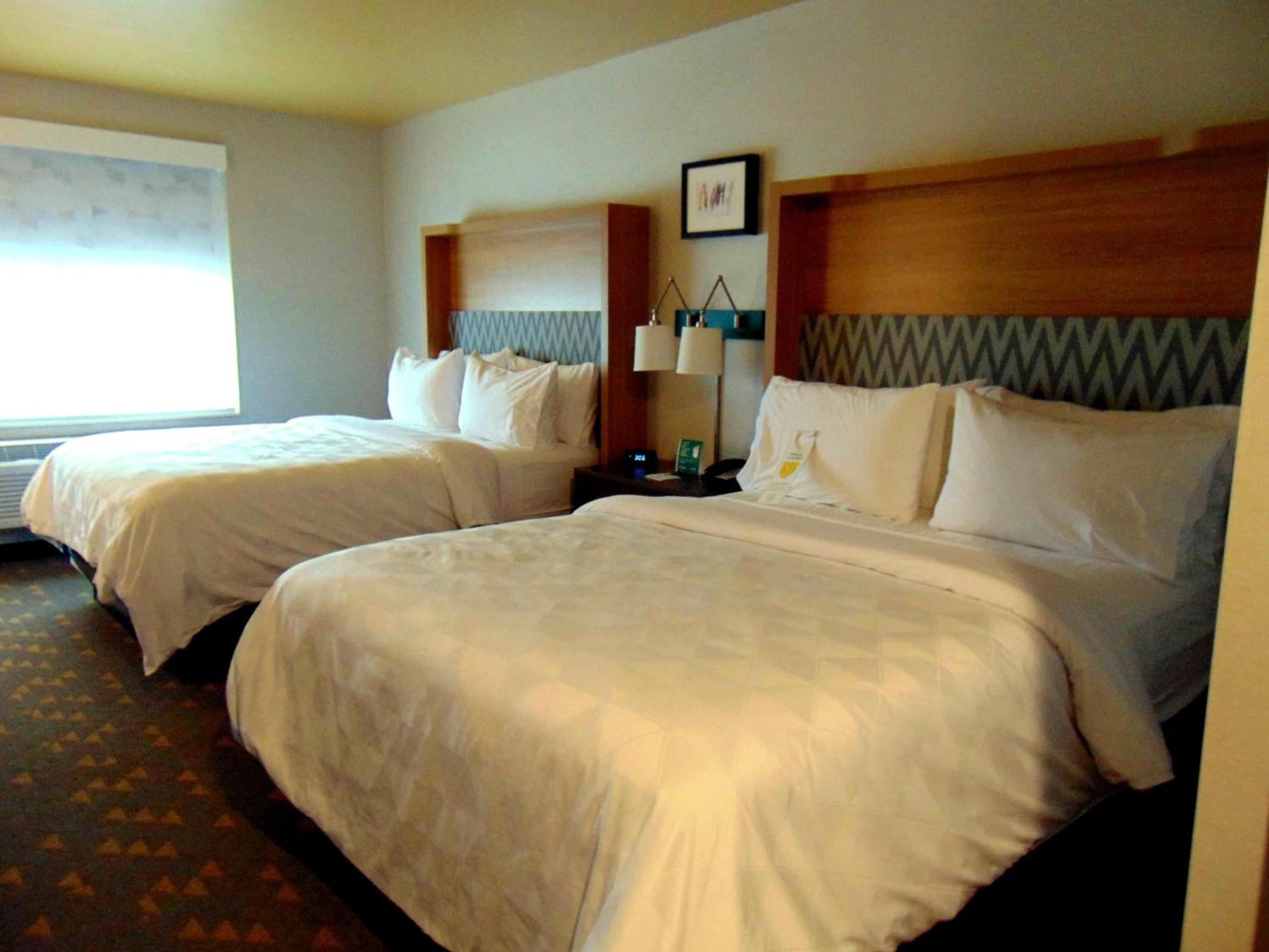 Holiday Inn - Jonesboro by IHG photo 2