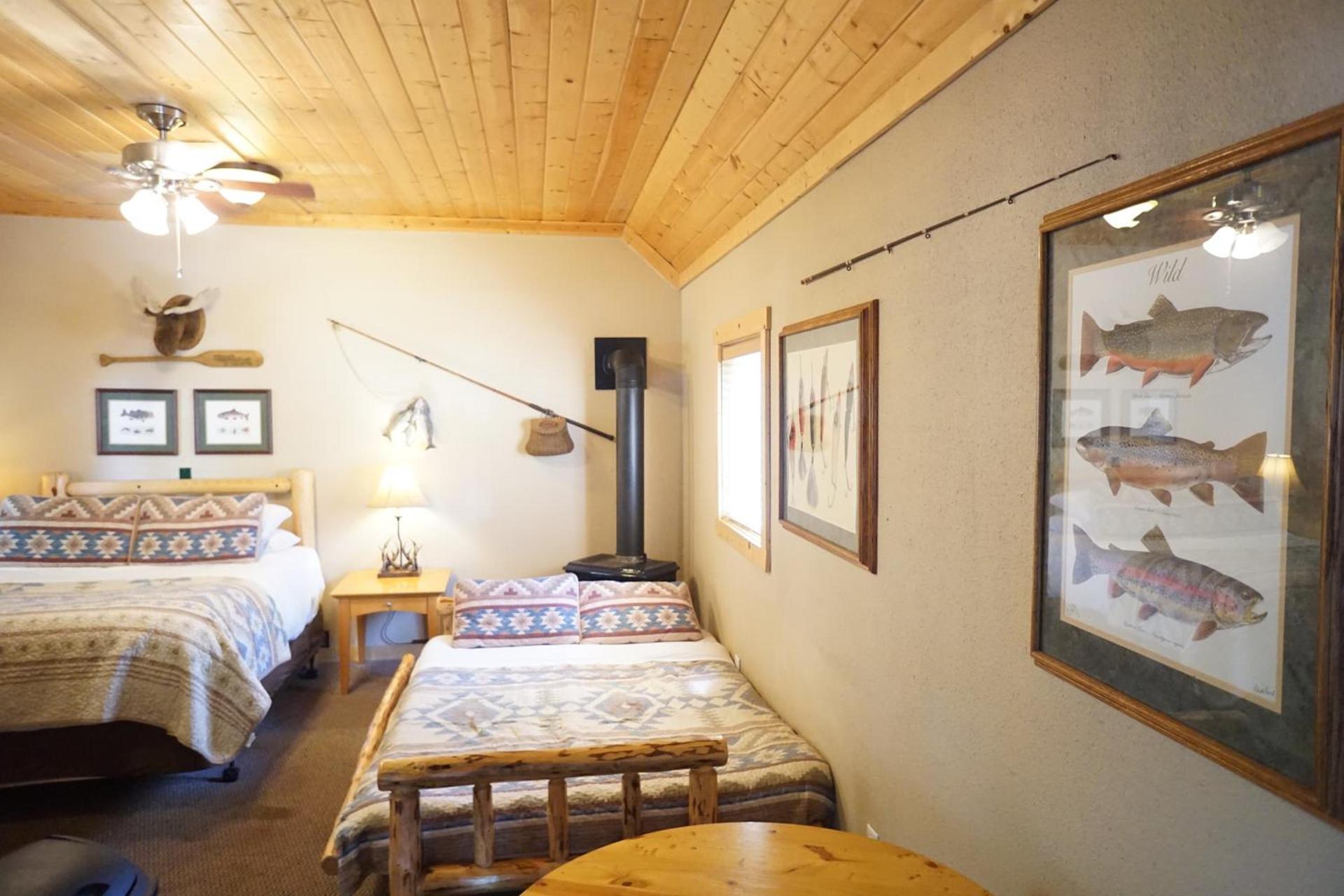 Shaver Lake Village Hotel photo 75