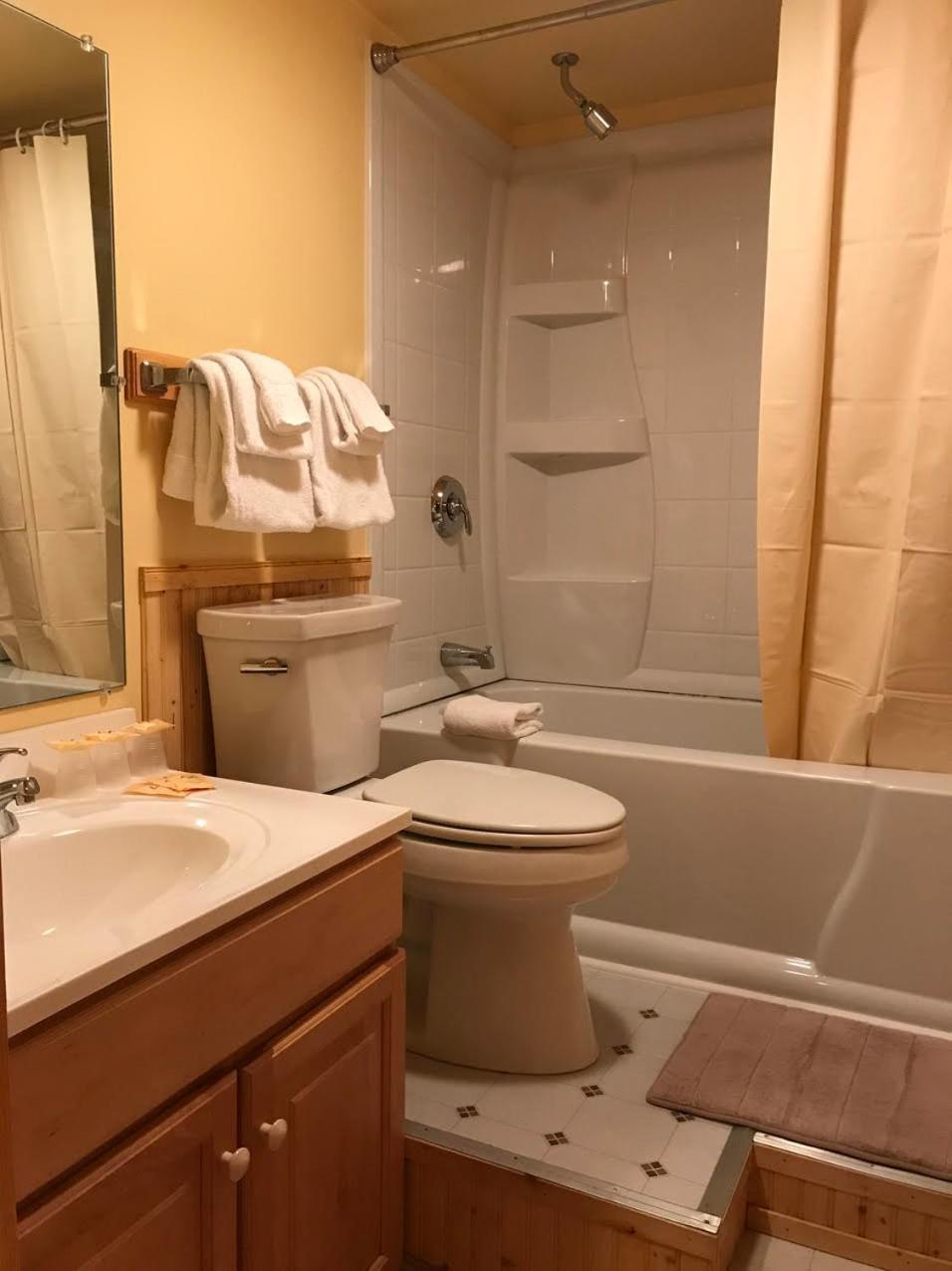 Mountain Sports Inn photo 23