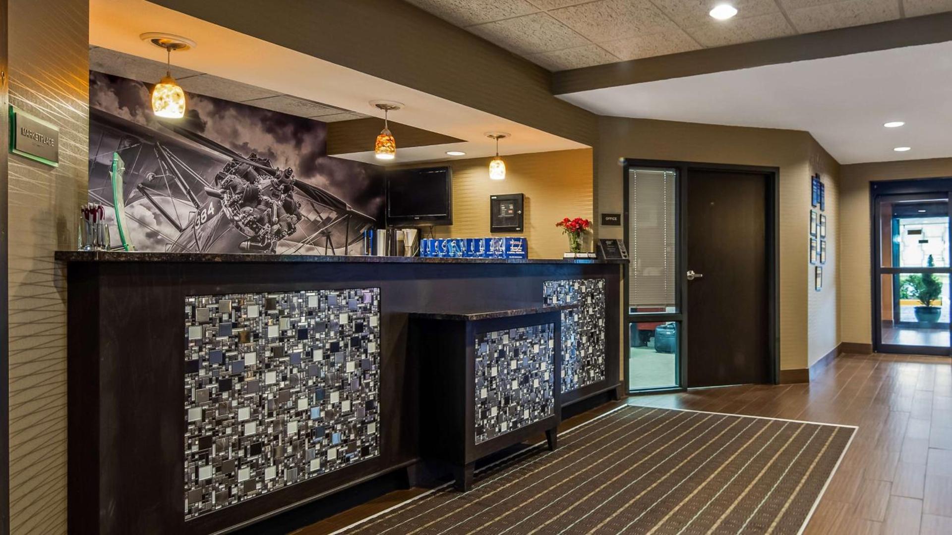 Best Western Plus Wichita West Airport Inn photo 25