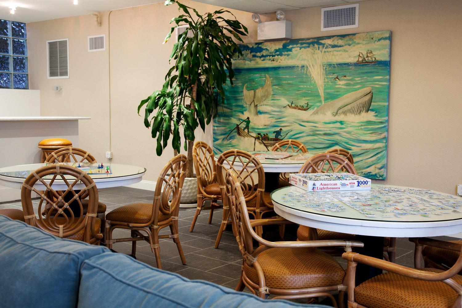 Sandpiper Beach Club photo 11