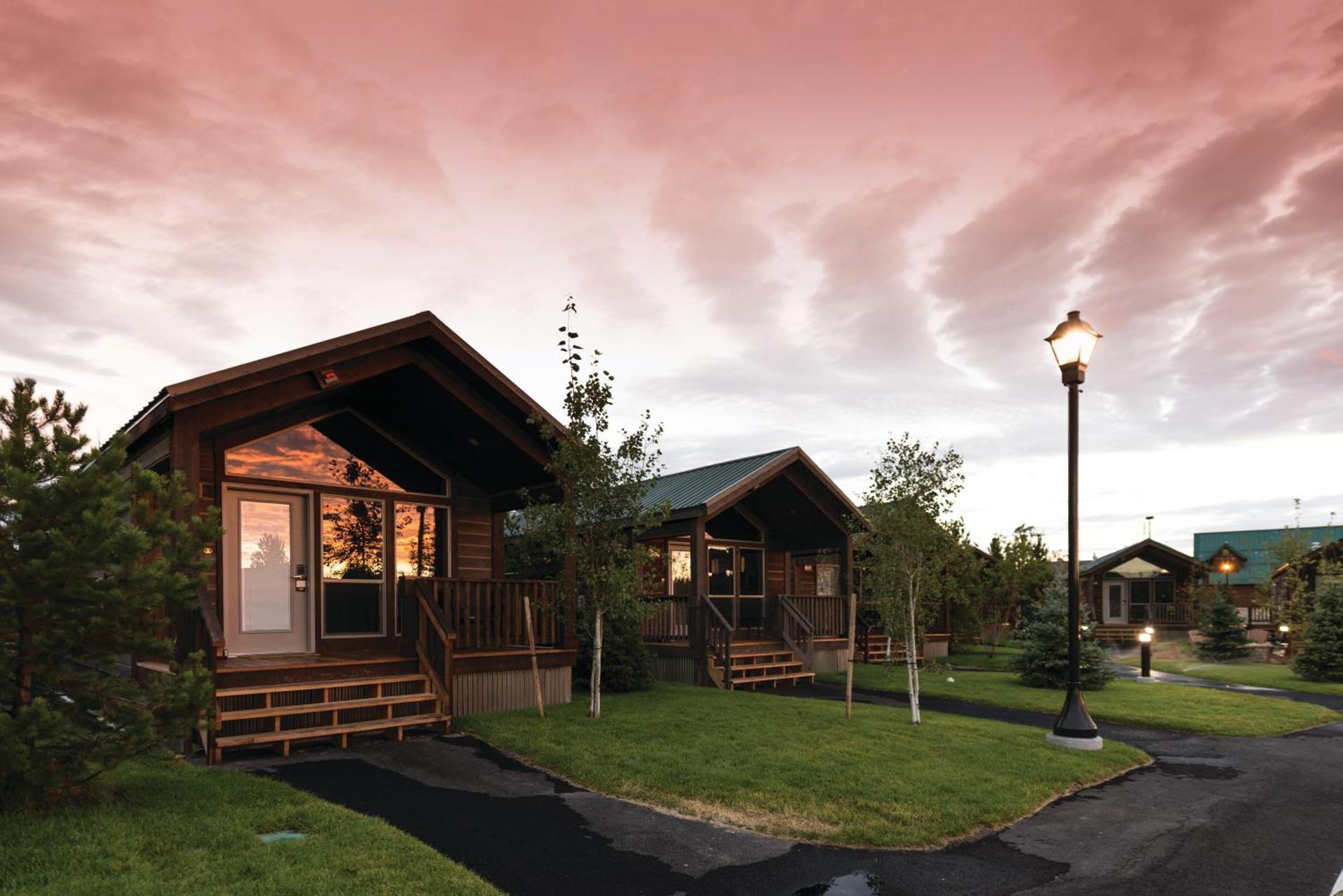 Explorer Cabins at Yellowstone photo 7