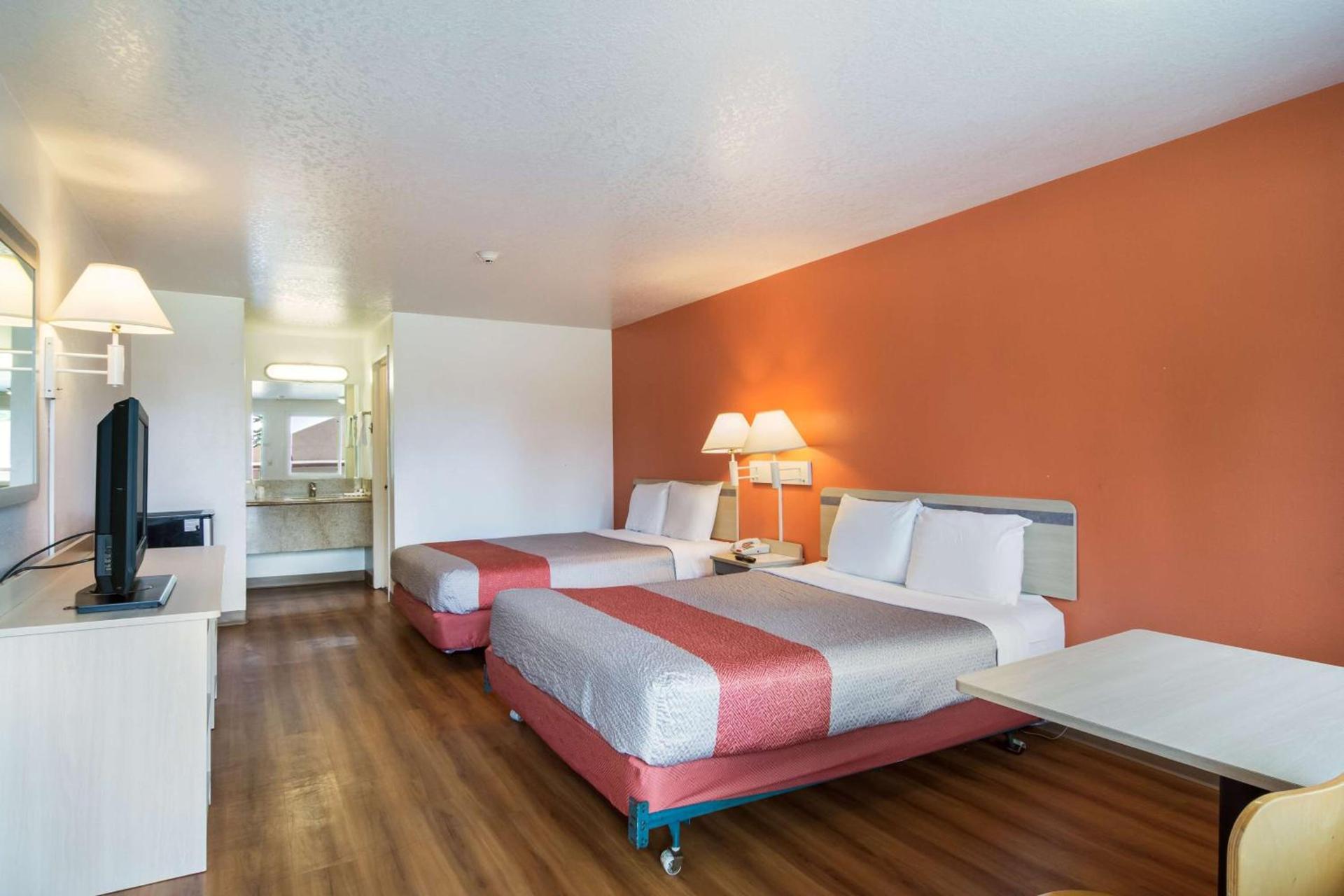Motel 6-Vancouver, WA photo 11