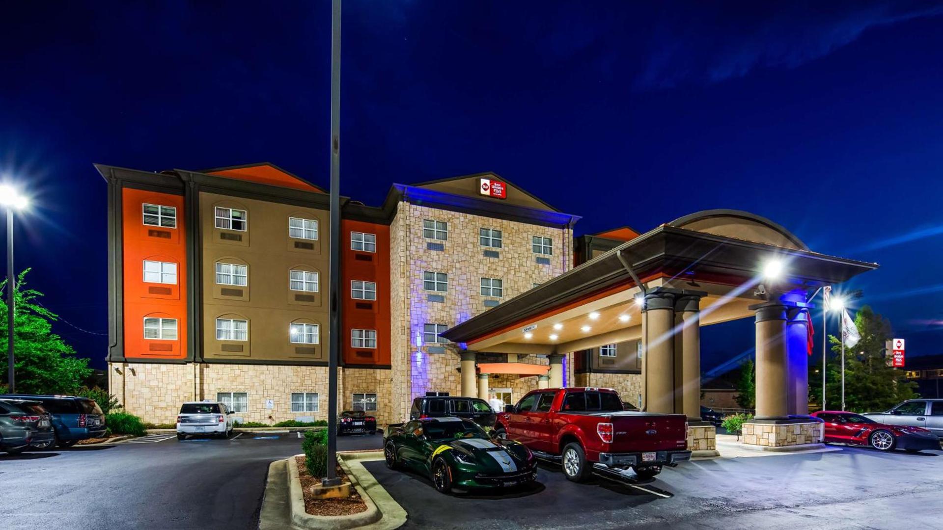 Best Western Plus JFK Inn & Suites — hotel in North Little Rock