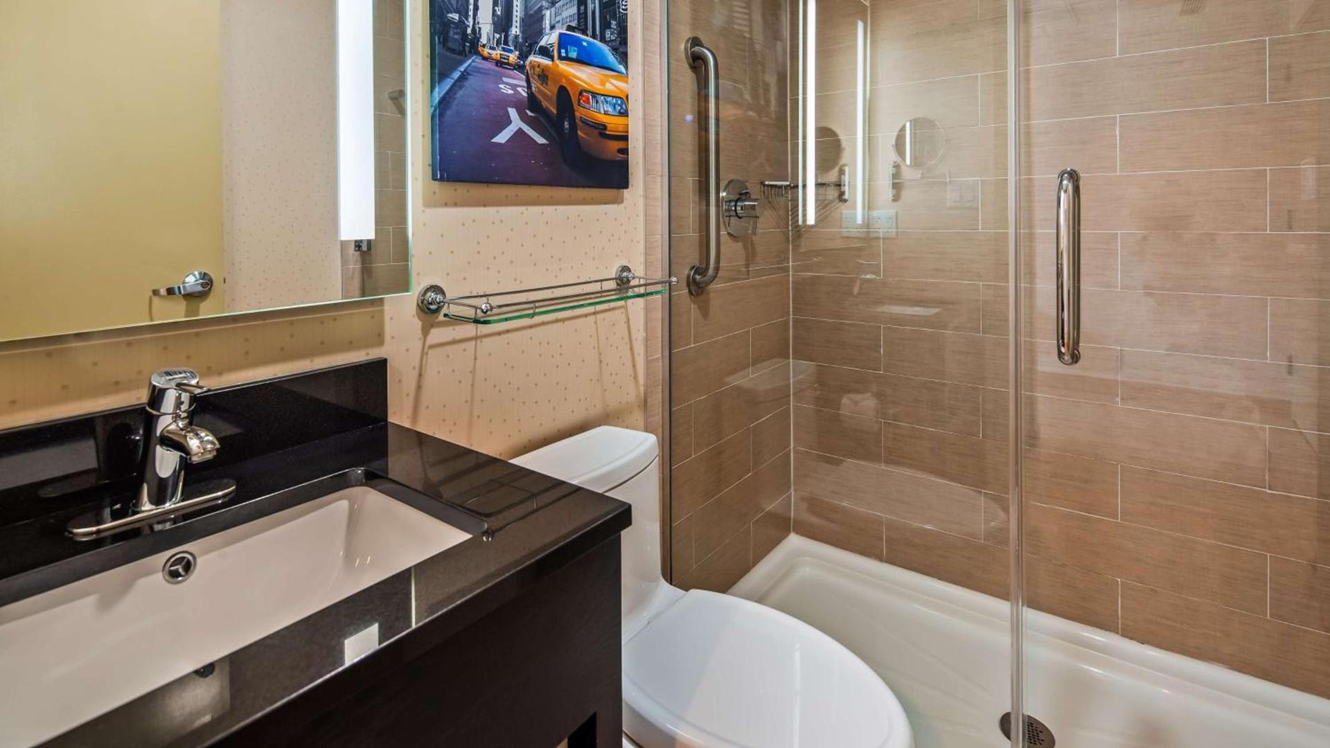 Best Western Premier Herald Square photo 13