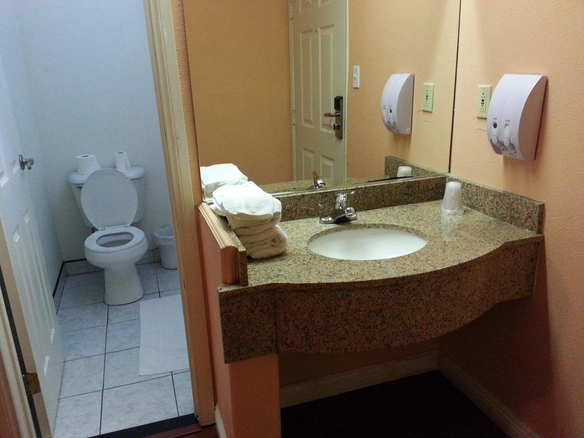Travel Inn photo 11