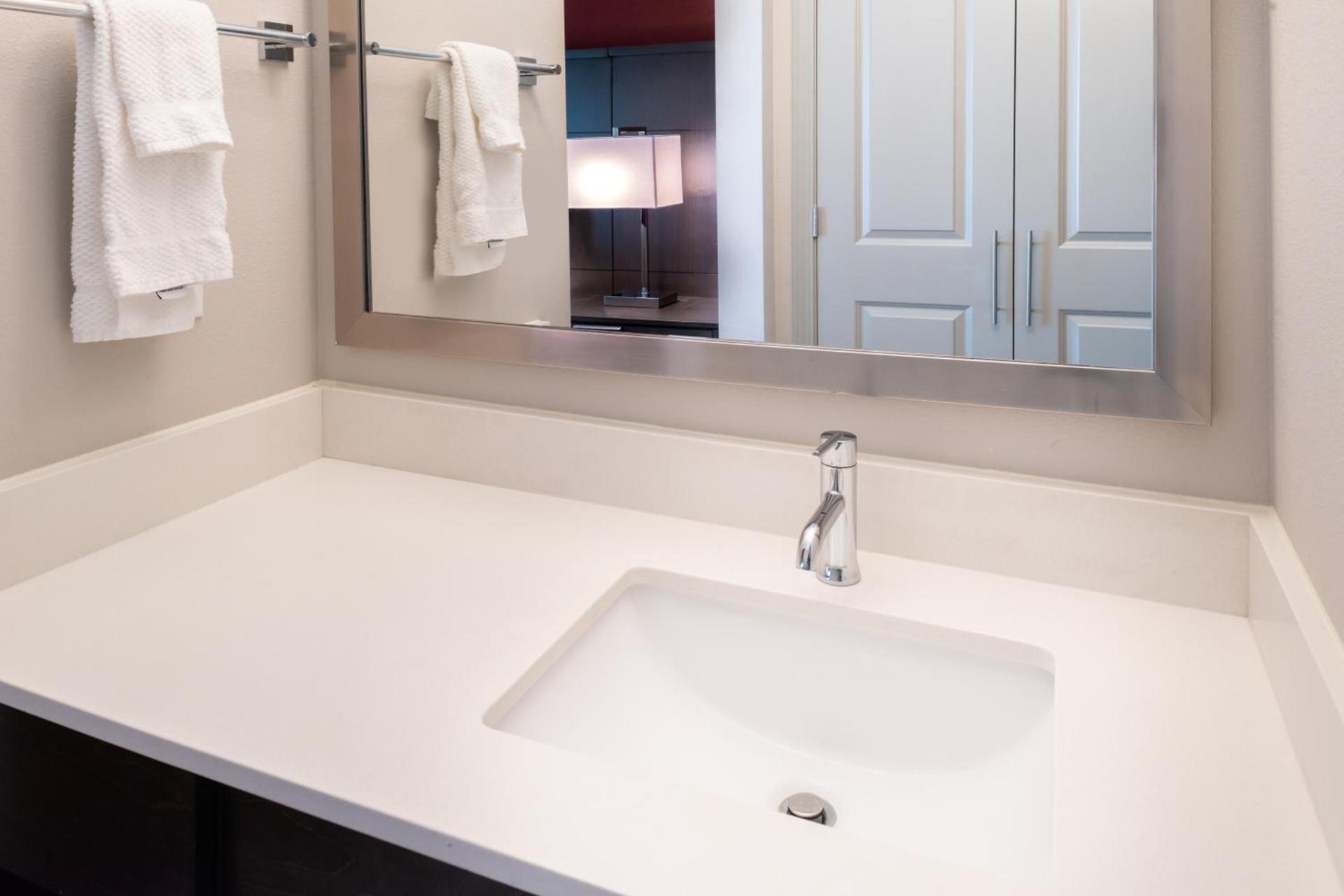 Staybridge Suites - Lake Charles by IHG photo 4