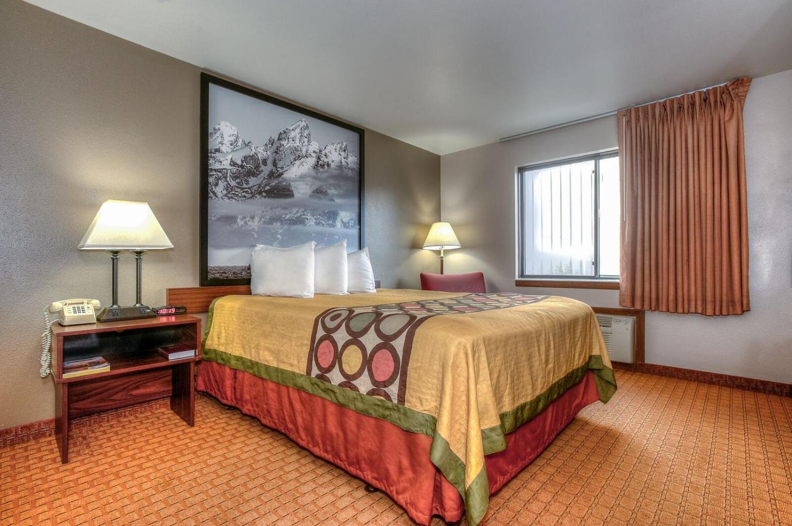 Super 8 by Wyndham Jackson Hole photo 11