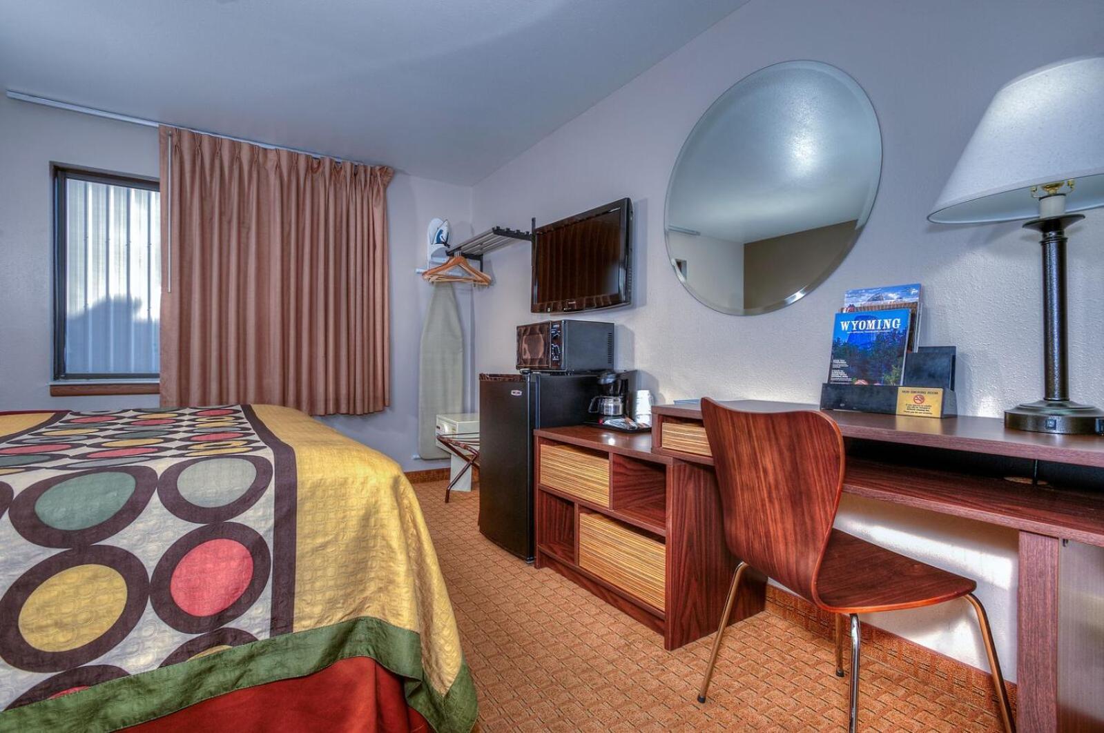 Super 8 by Wyndham Jackson Hole photo 12