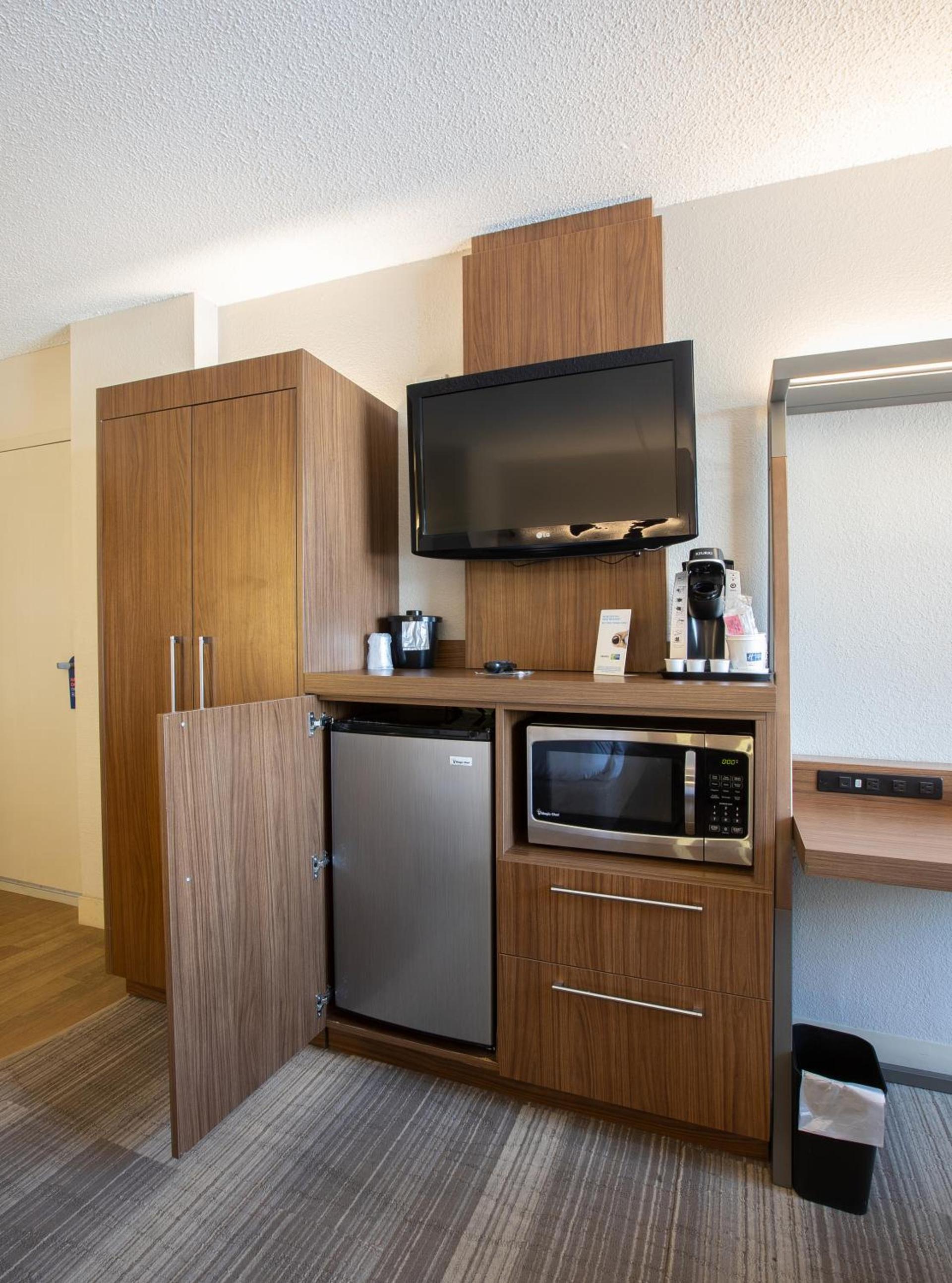 Holiday Inn Express New Orleans Downtown by IHG photo 3