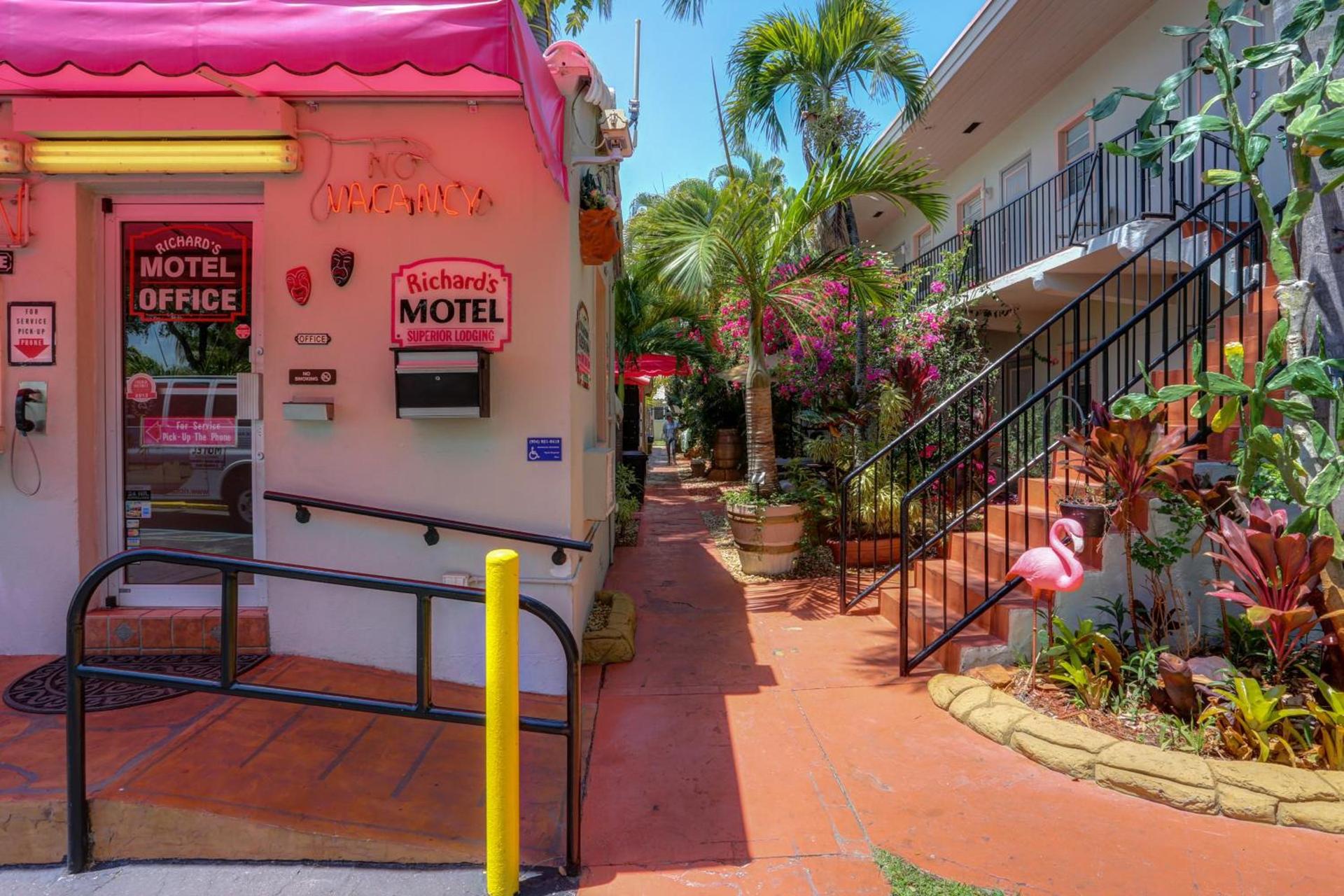 Richard's Motel photo 96