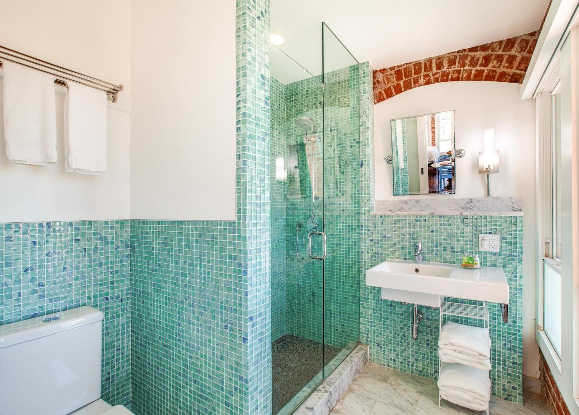 Venice Breeze Suites photo 35