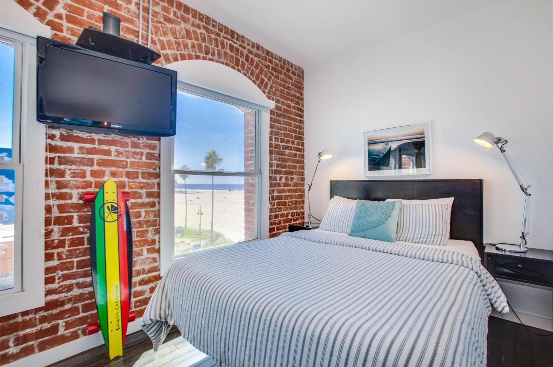 Venice Breeze Suites photo 23