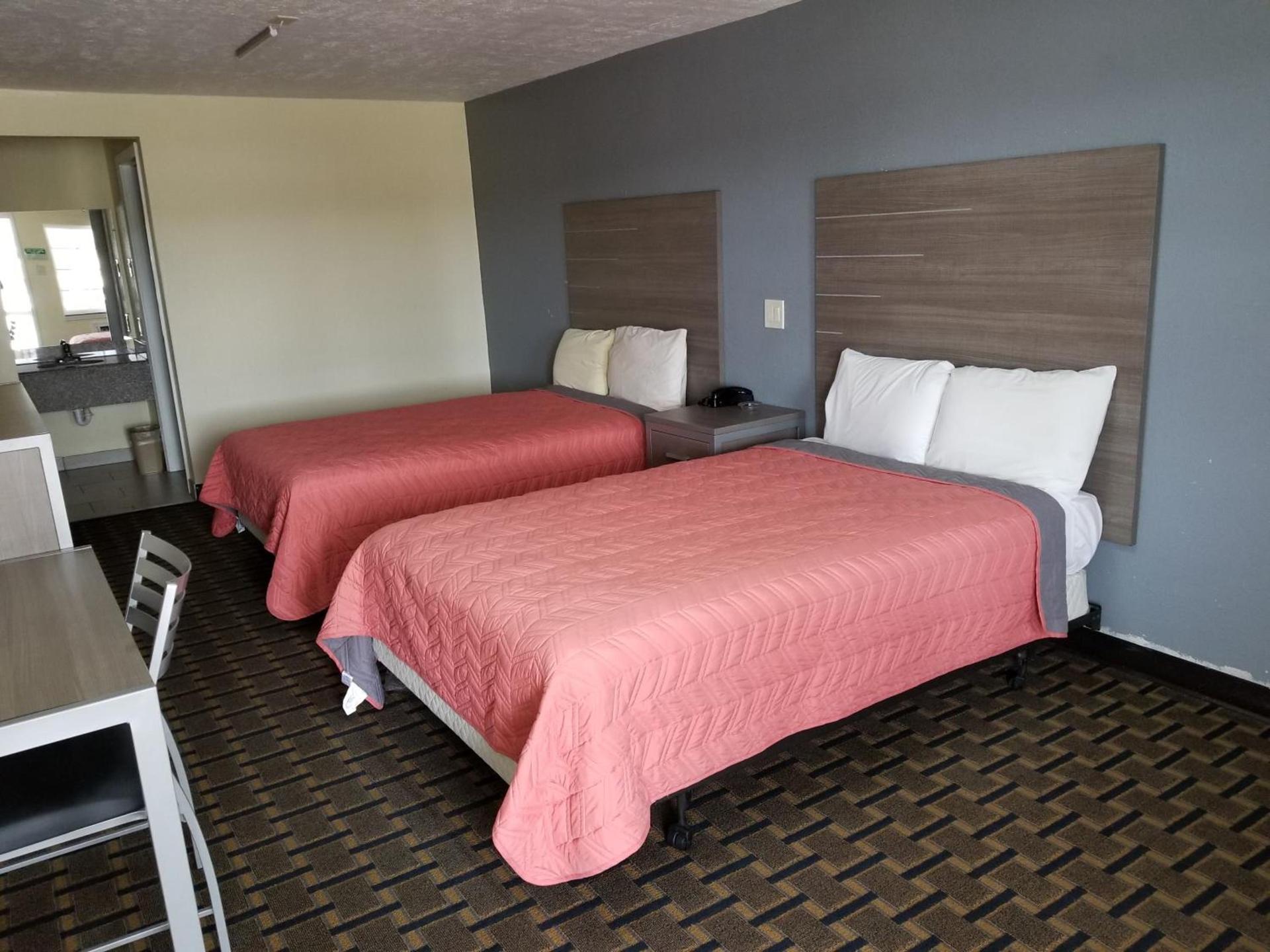 Ameristay Inn & Suites photo 12