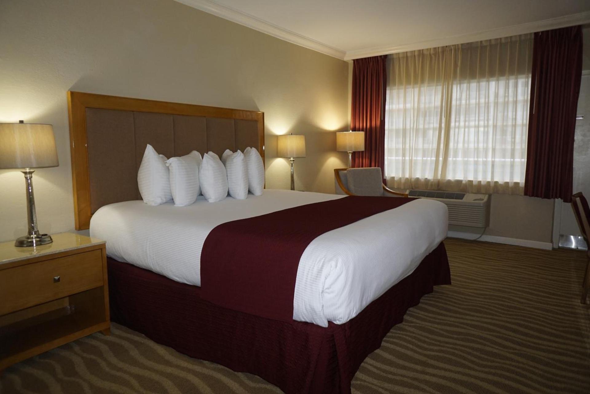 Ocean Sky Hotel & Resort photo 47