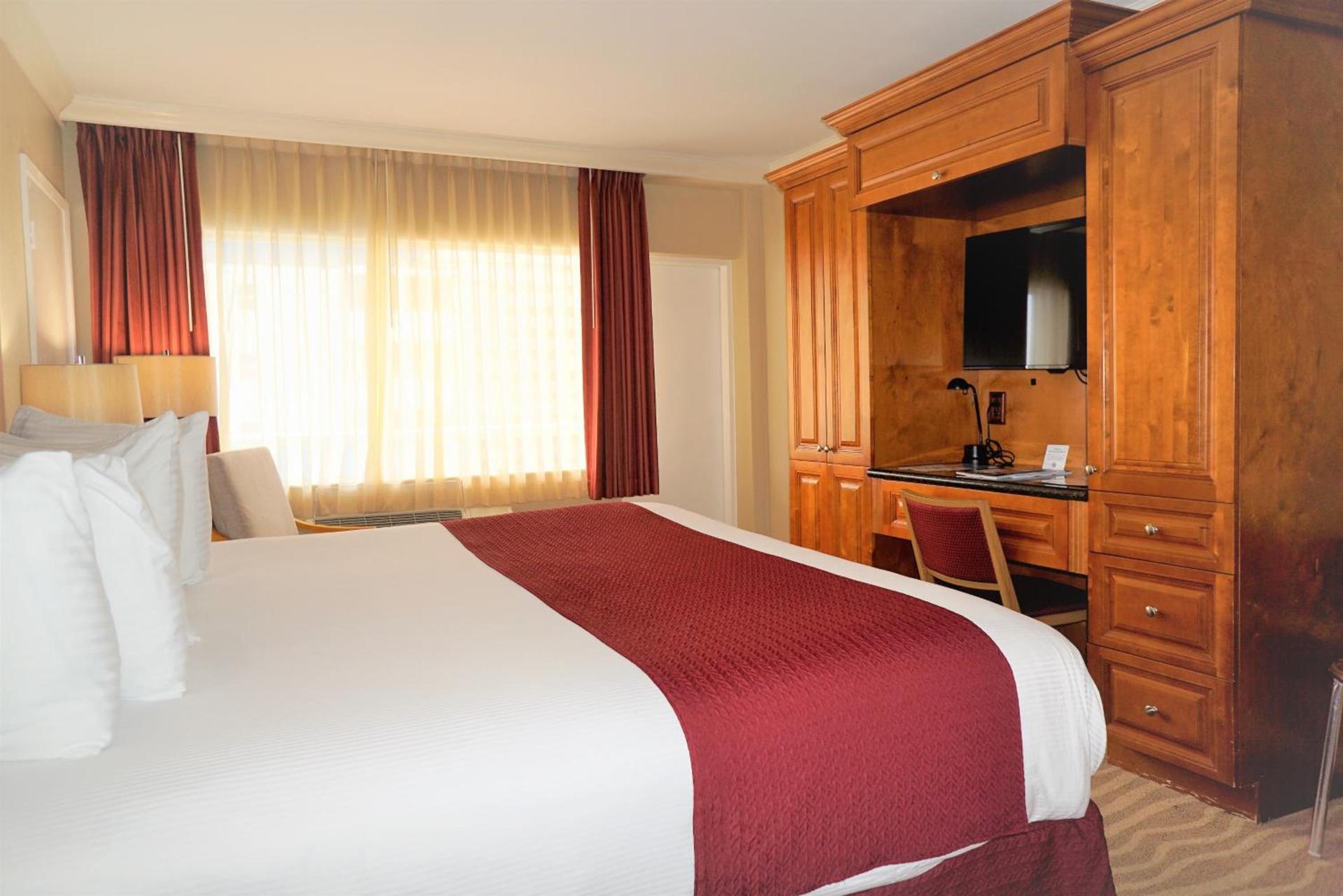 Ocean Sky Hotel & Resort photo 40