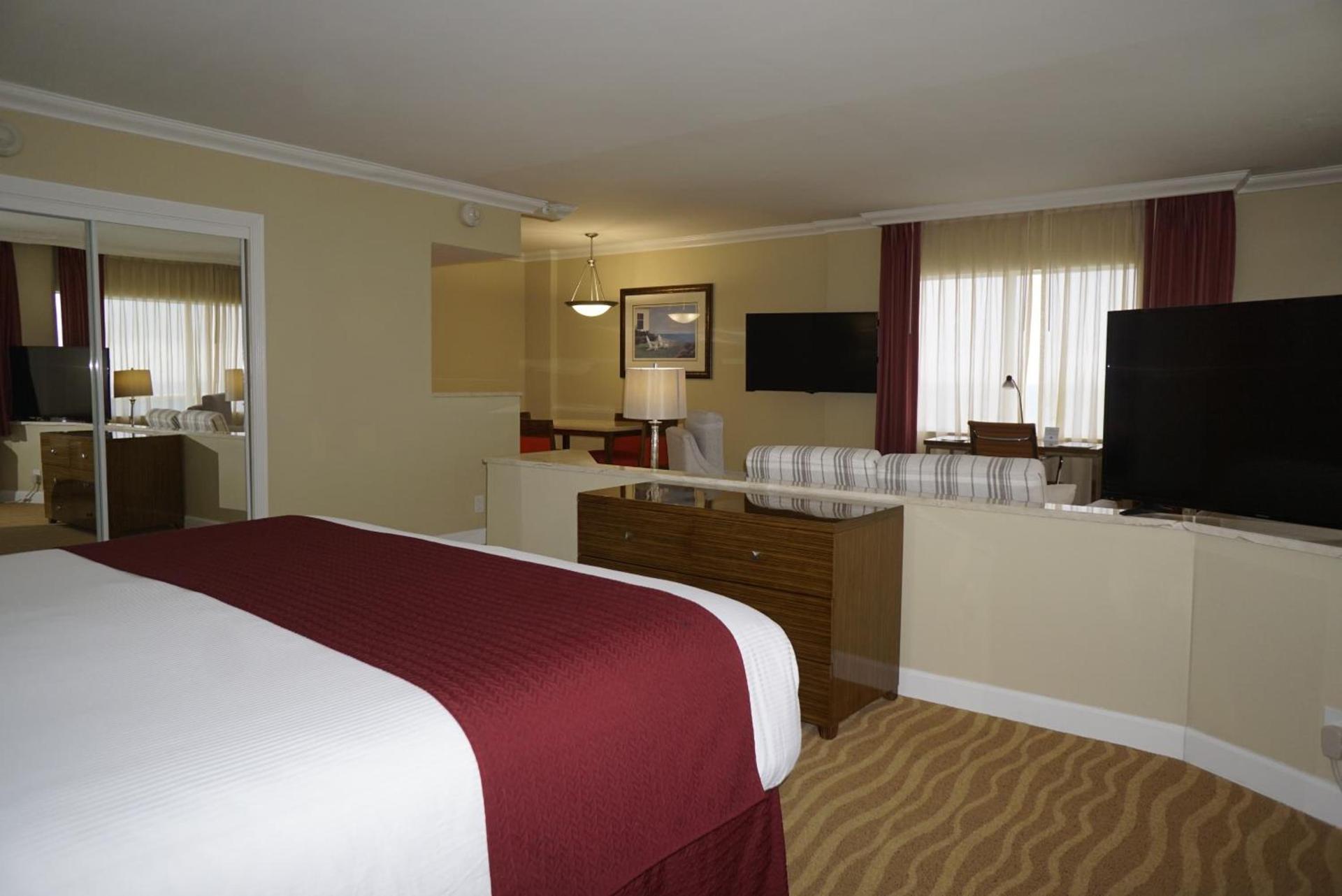 Ocean Sky Hotel & Resort photo 20