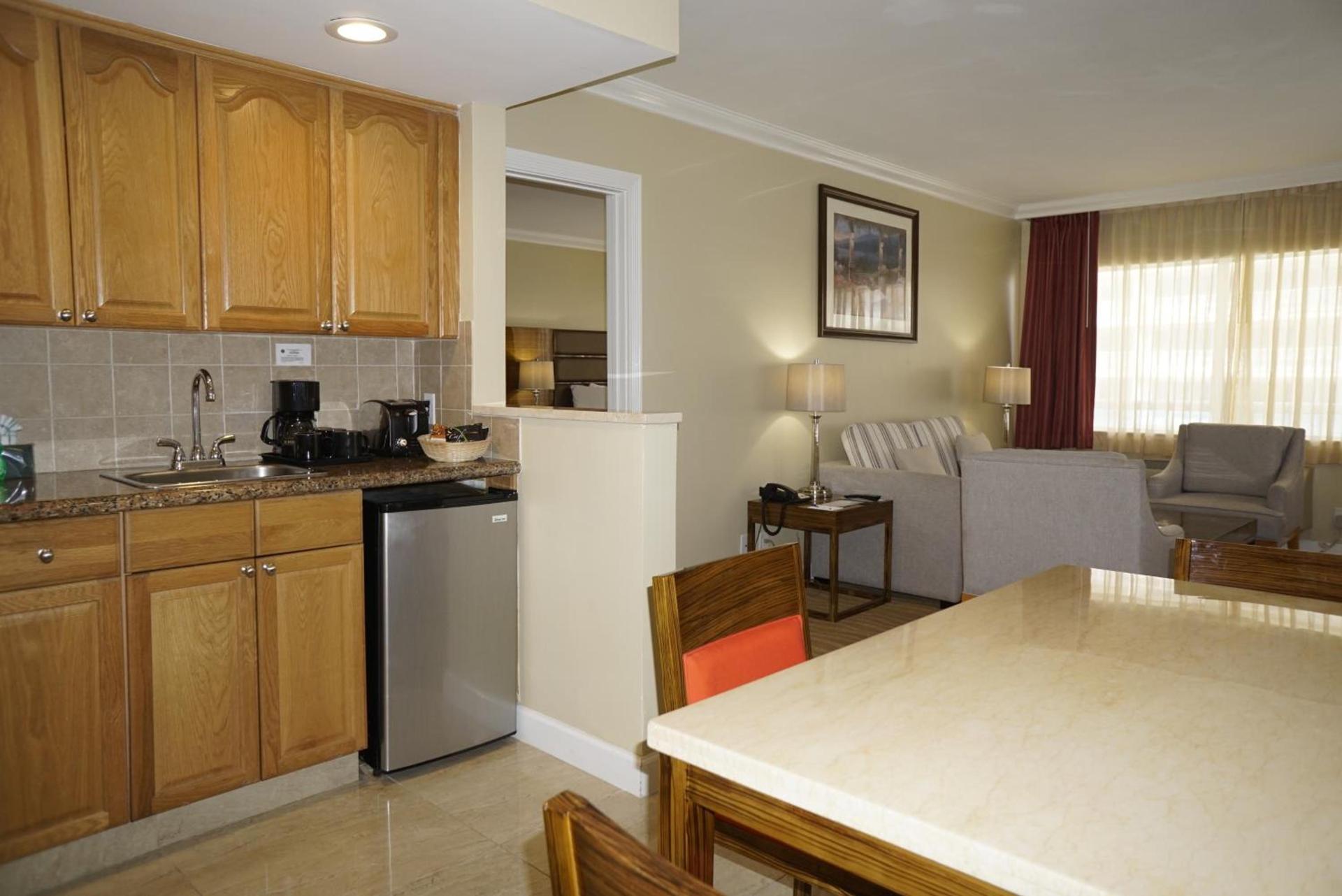Ocean Sky Hotel & Resort photo 24