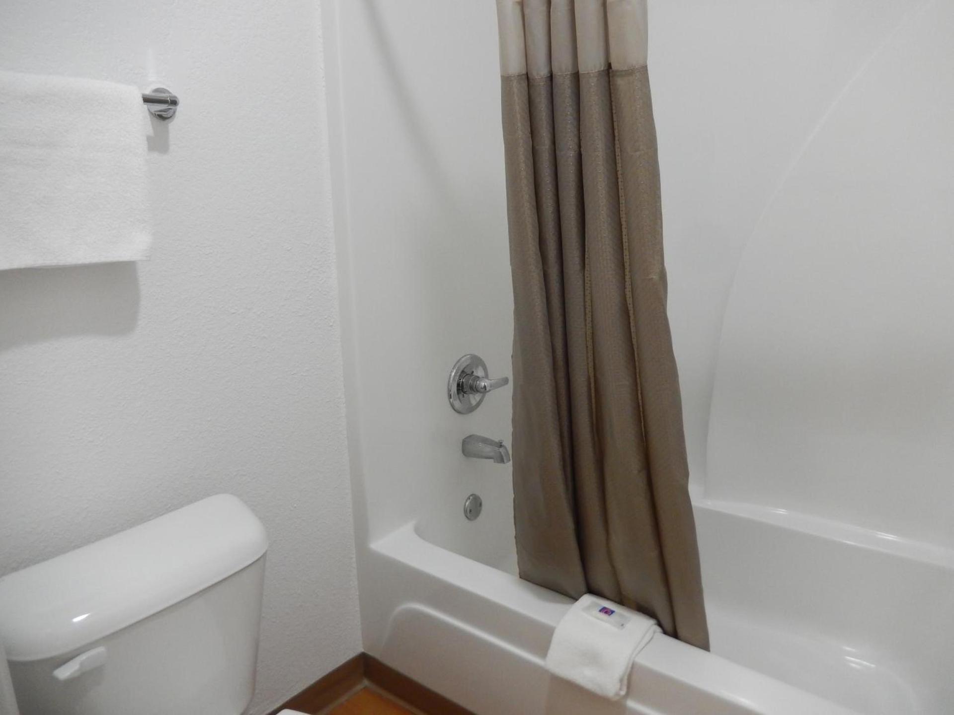 Motel 6-Moultrie, GA photo 56
