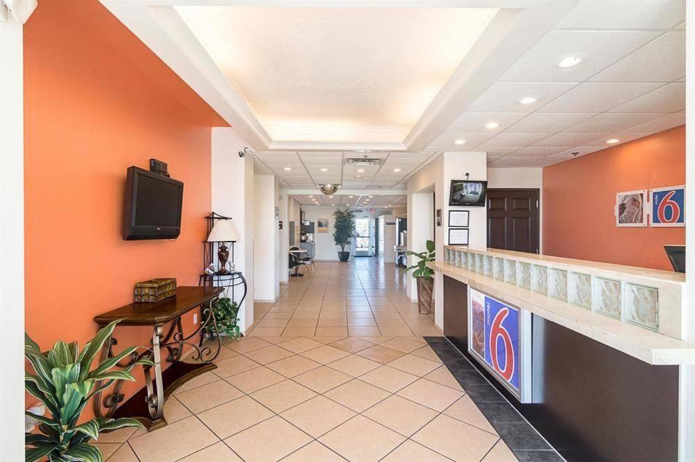 Motel 6-Norman, OK photo 26