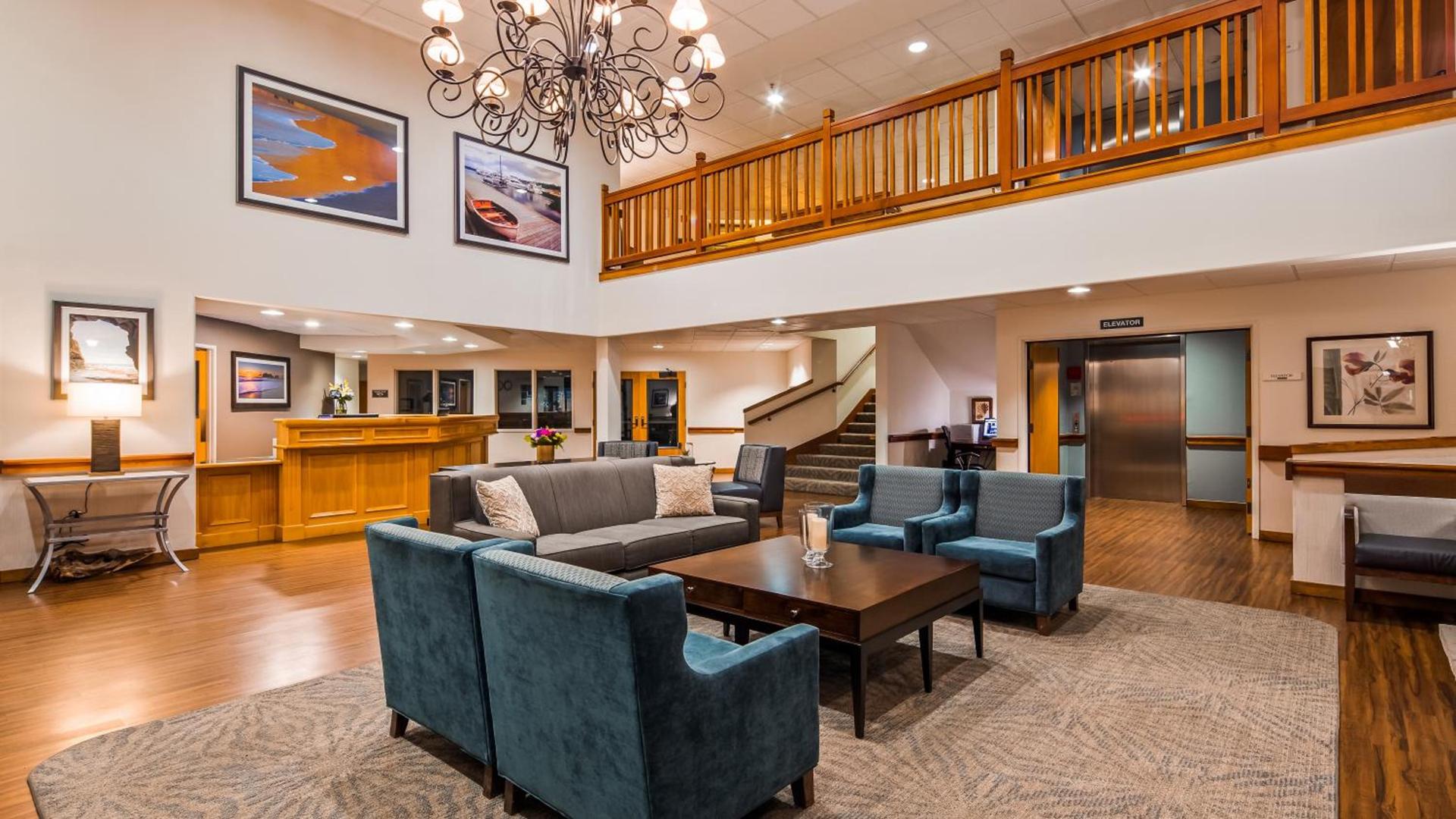 Best Western Plus Edmonds Harbor Inn photo 69