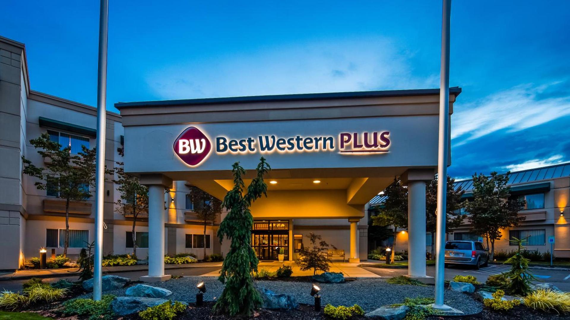 Best Western Plus Edmonds Harbor Inn photo 67