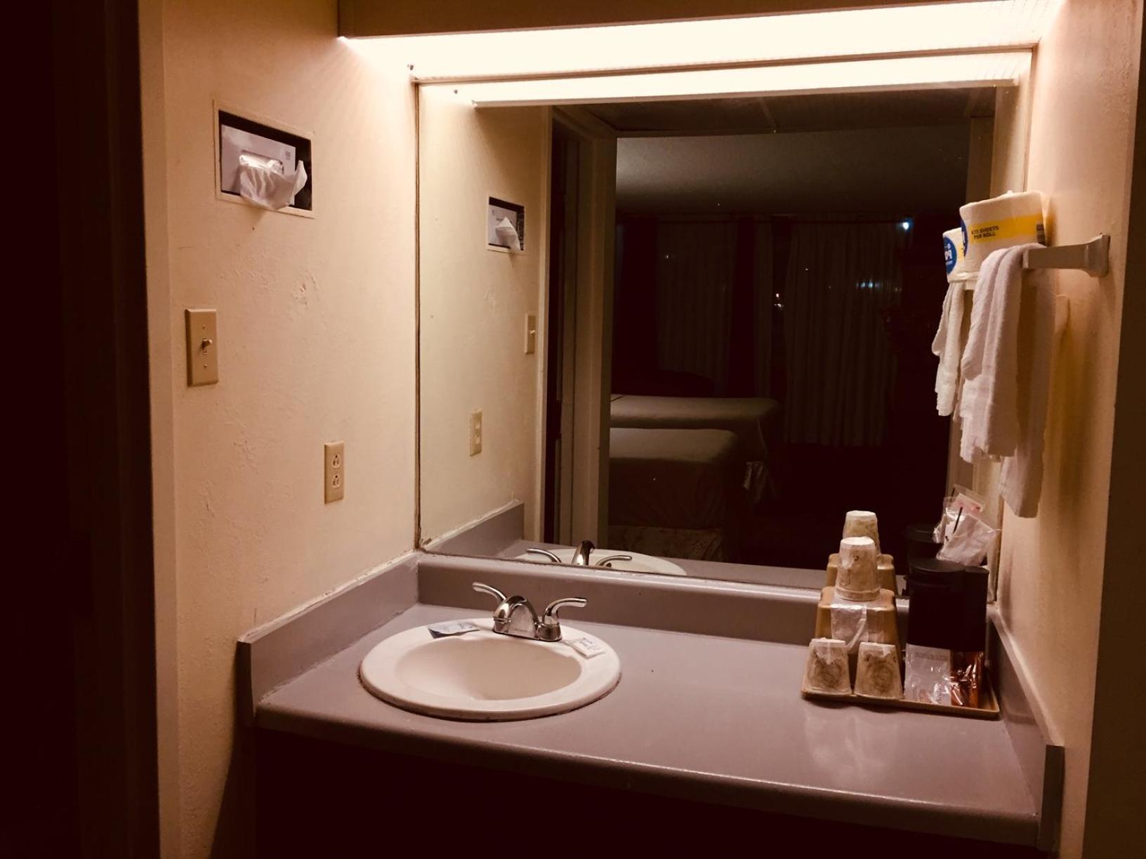 Cheshire Motor Inn photo 4