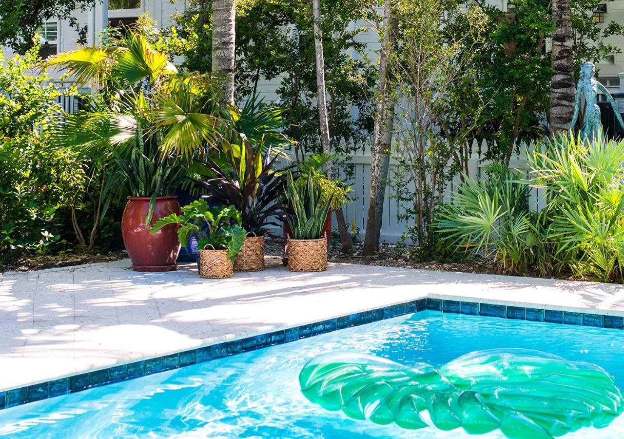 Parrot Key Hotel & Villas photo 24