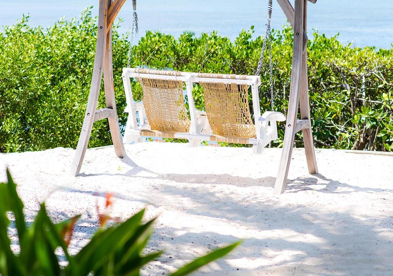 Parrot Key Hotel & Villas photo 33
