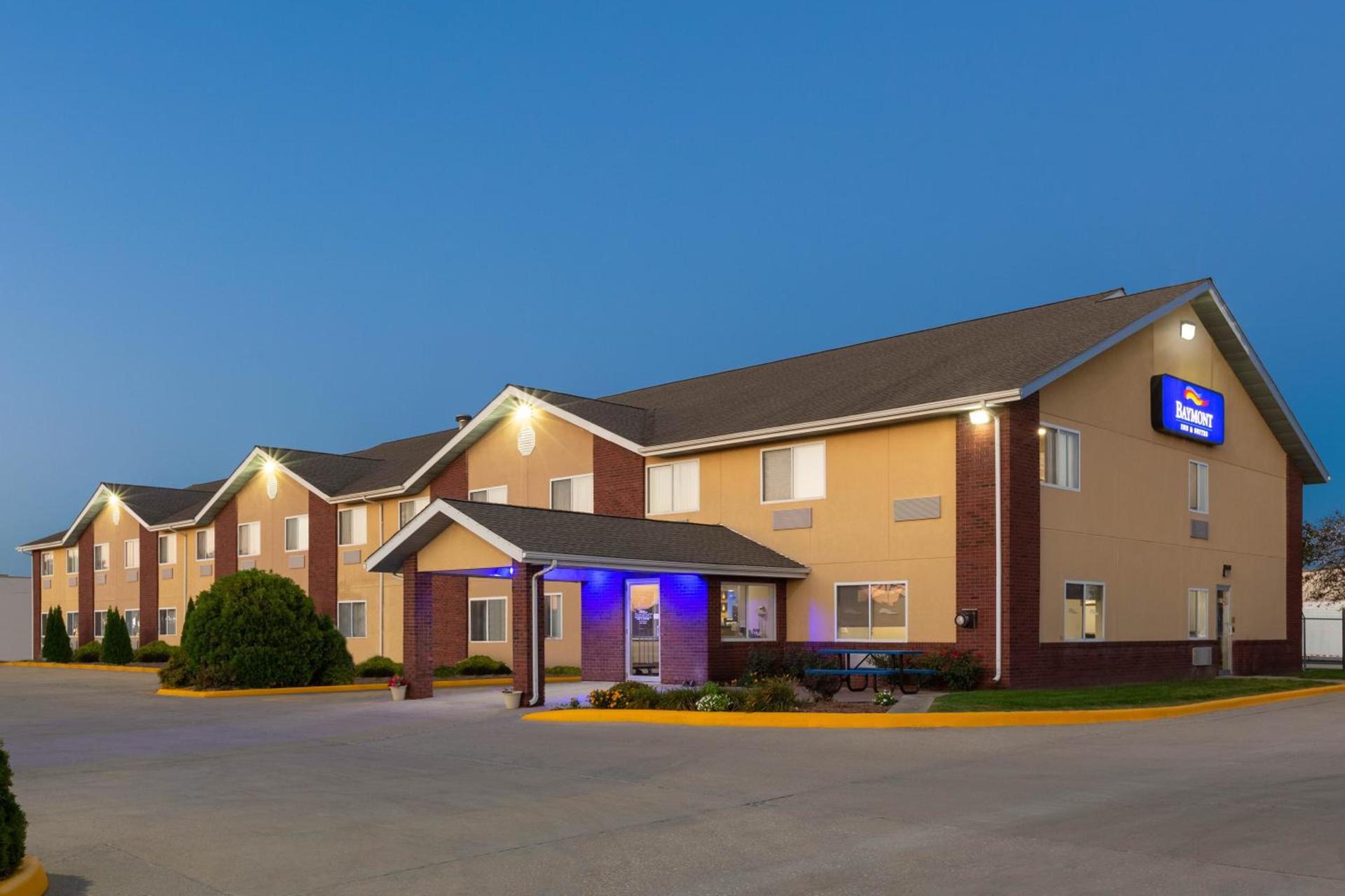 Baymont by Wyndham Fort Dodge photo 18