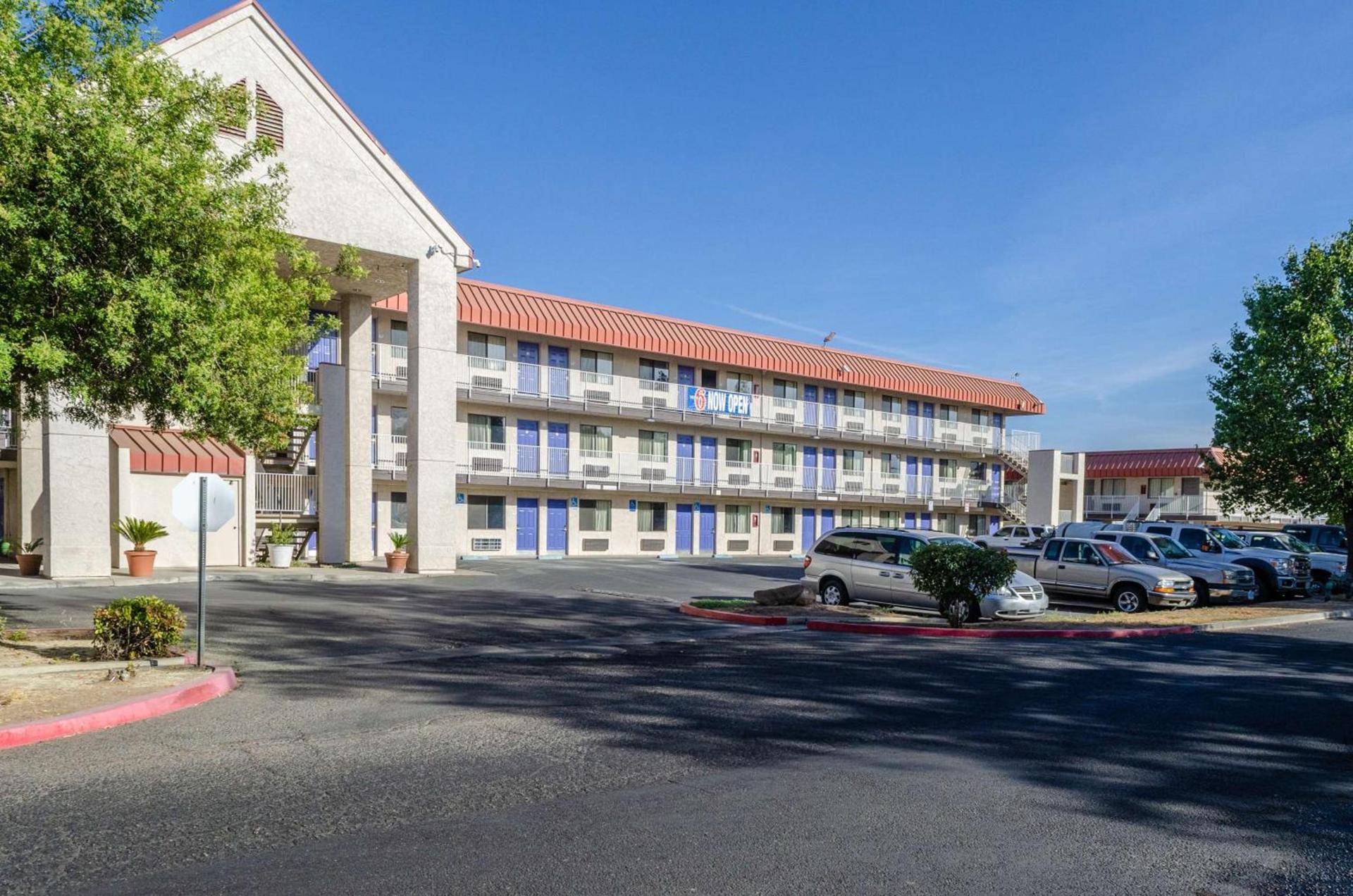 Studio 6-Fresno, CA - Extended Stay photo 2