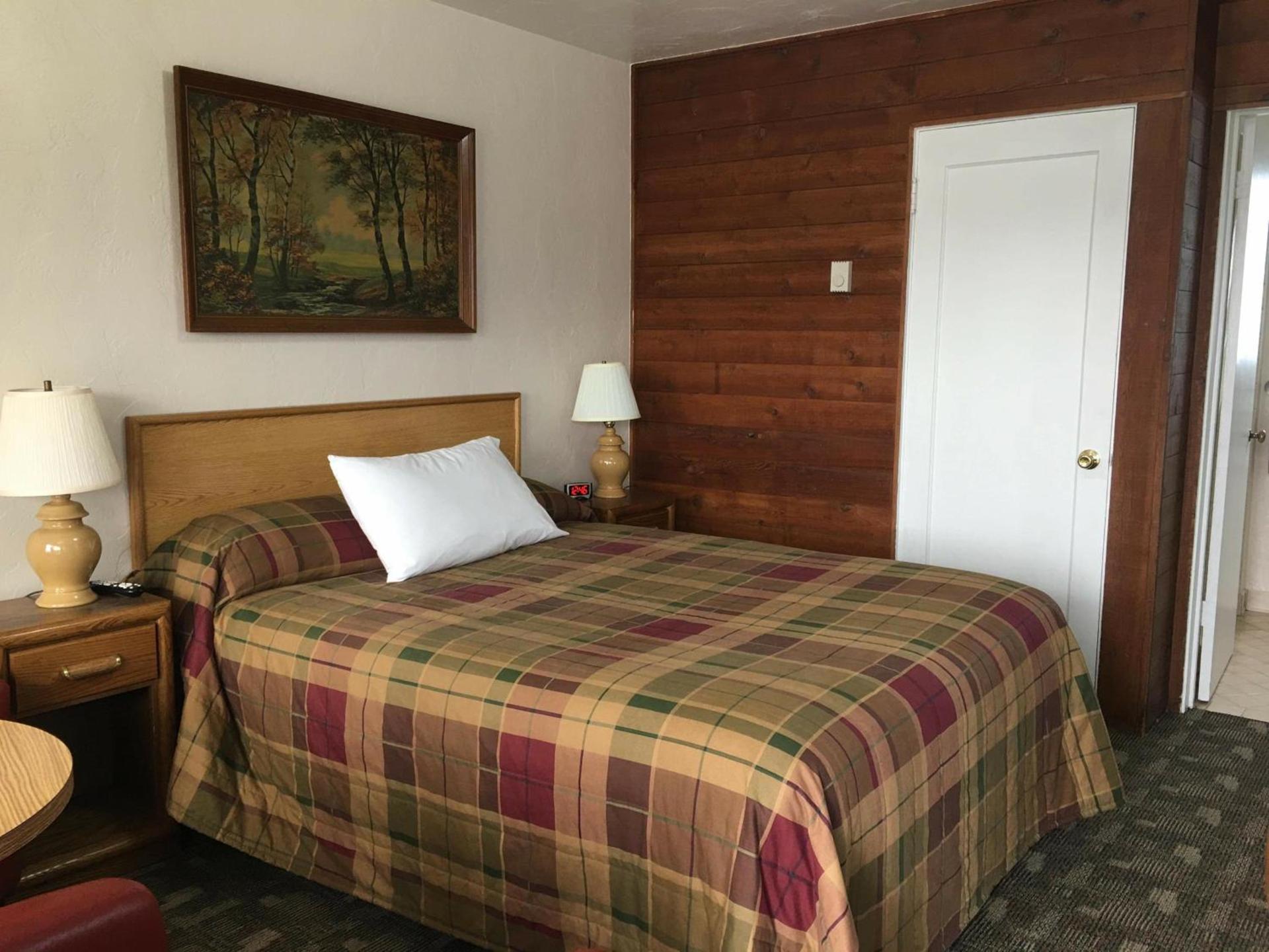 Southsider Motel photo 6