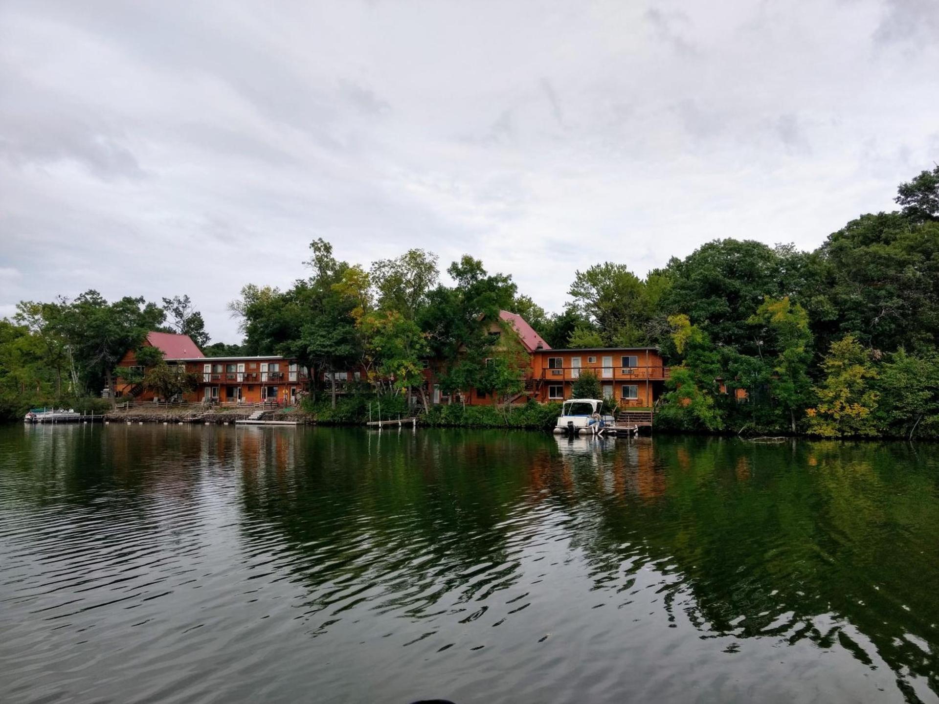 Curriers Lakeview Lodge photo 15