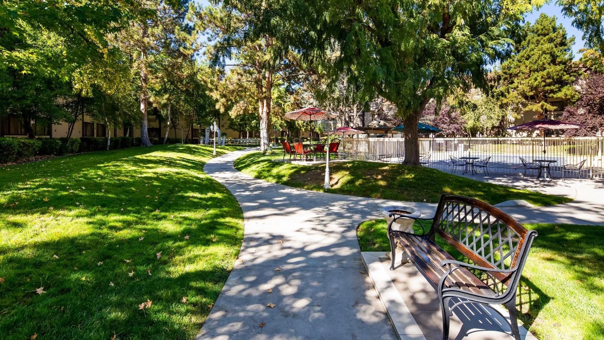 SureStay Plus Hotel by Best Western Reno Airport photo 54