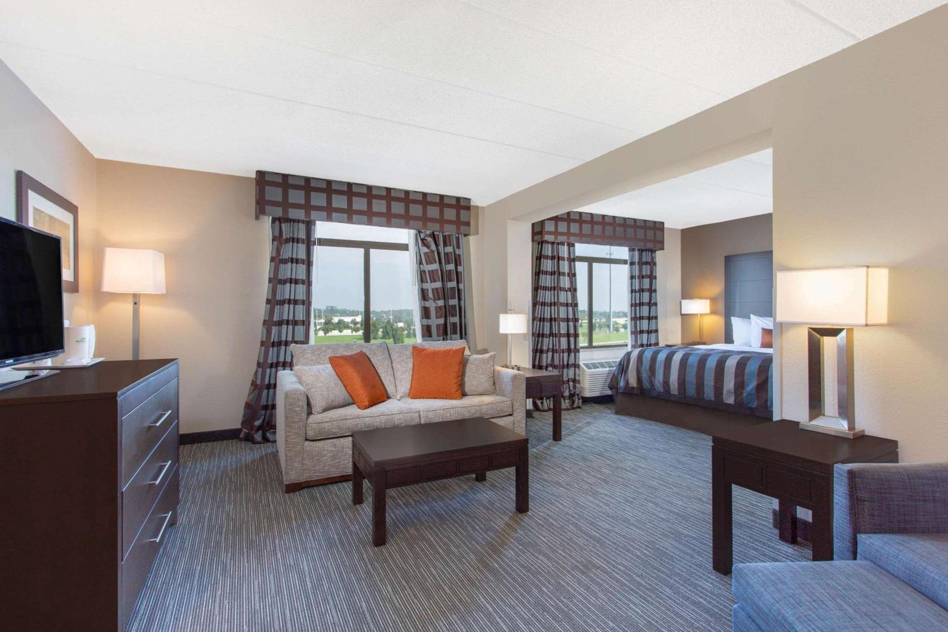 Spark by Hilton Mechanicsburg photo 16