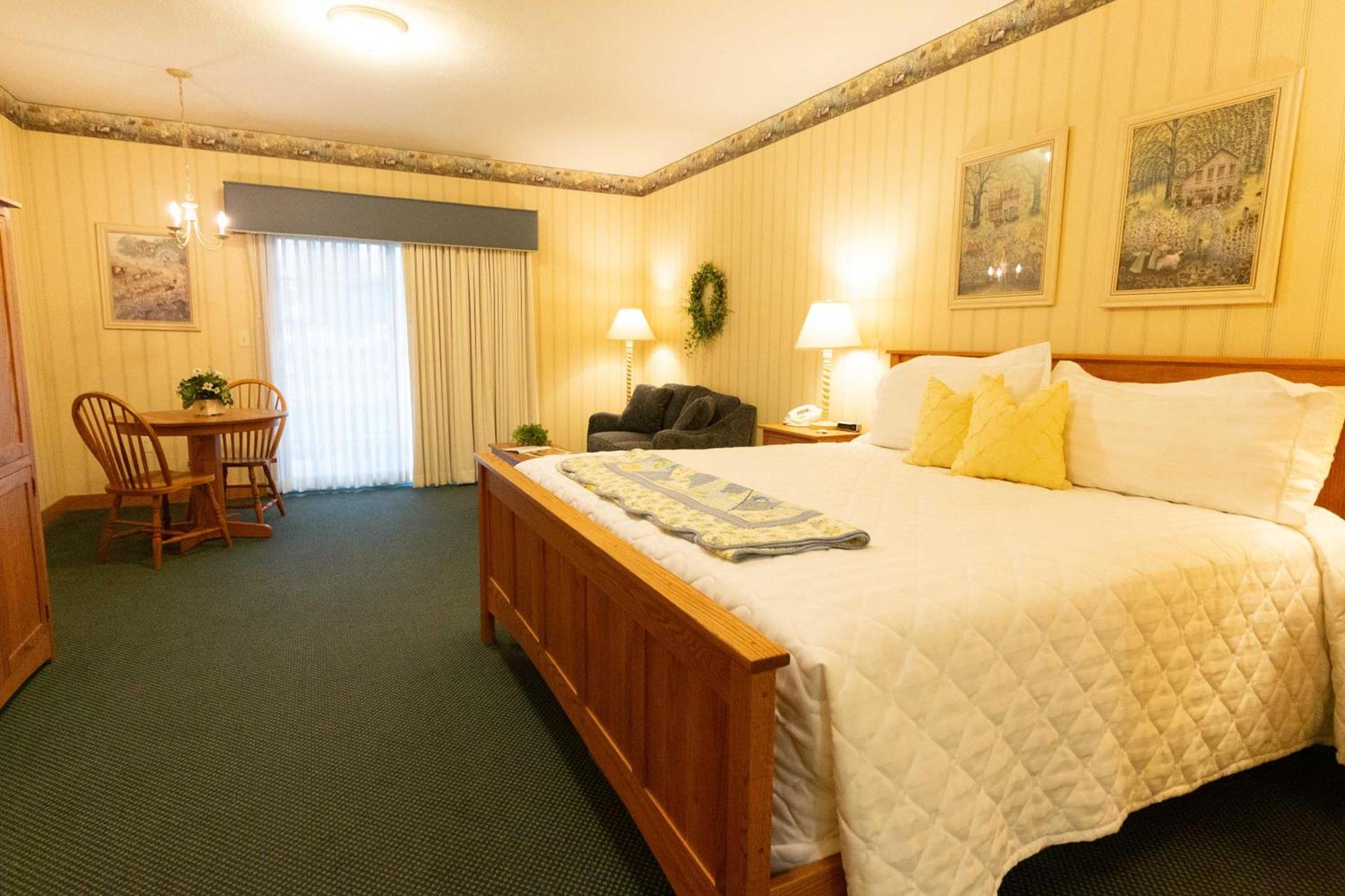 Essenhaus Inn & Conf. Center photo 23