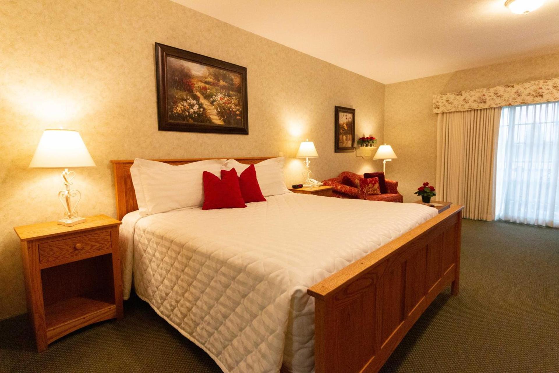 Essenhaus Inn & Conf. Center photo 24