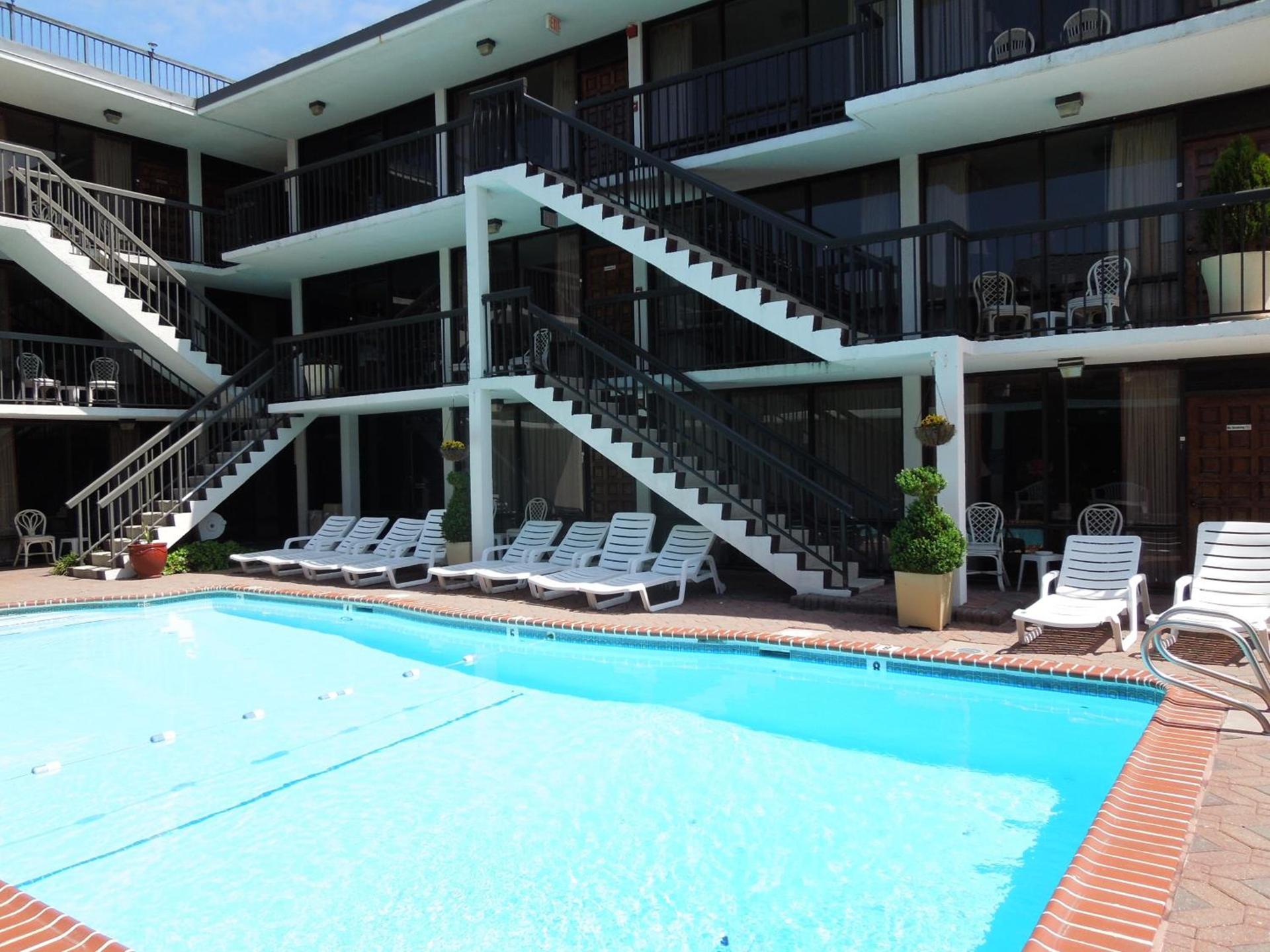 Alamar Resort Inn photo 19