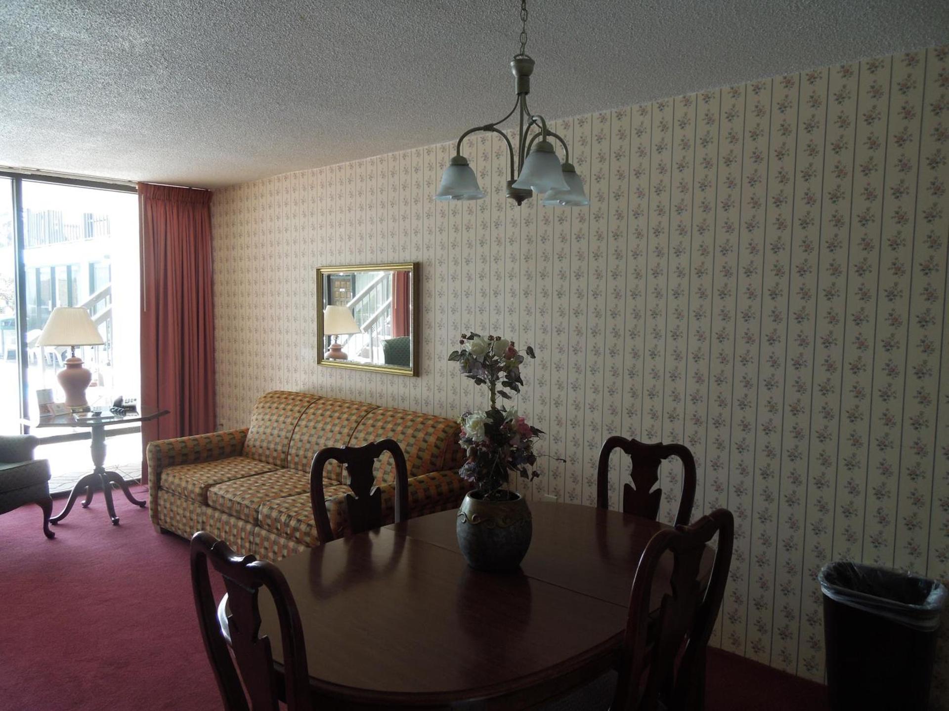 Alamar Resort Inn photo 22
