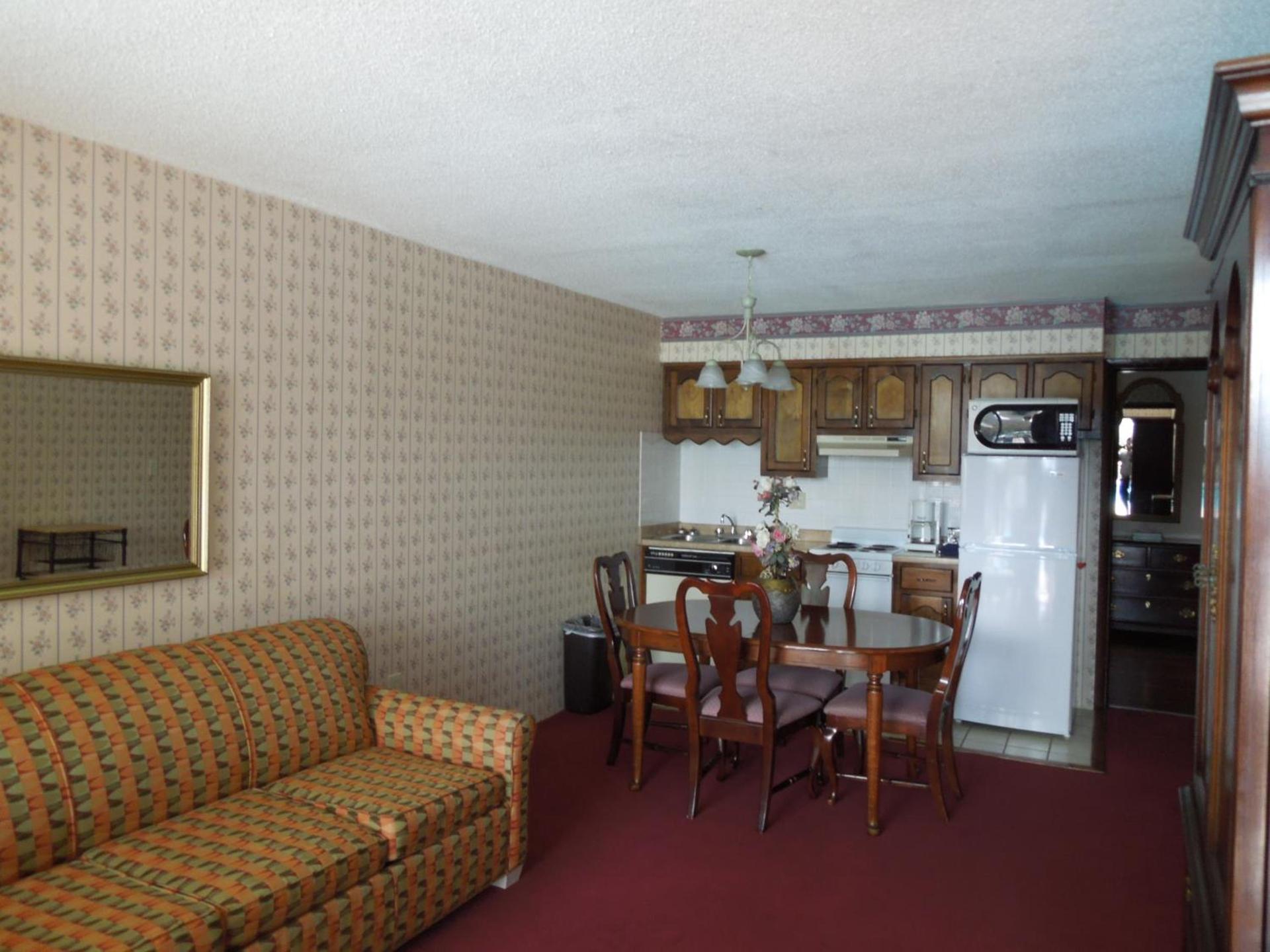 Alamar Resort Inn photo 23