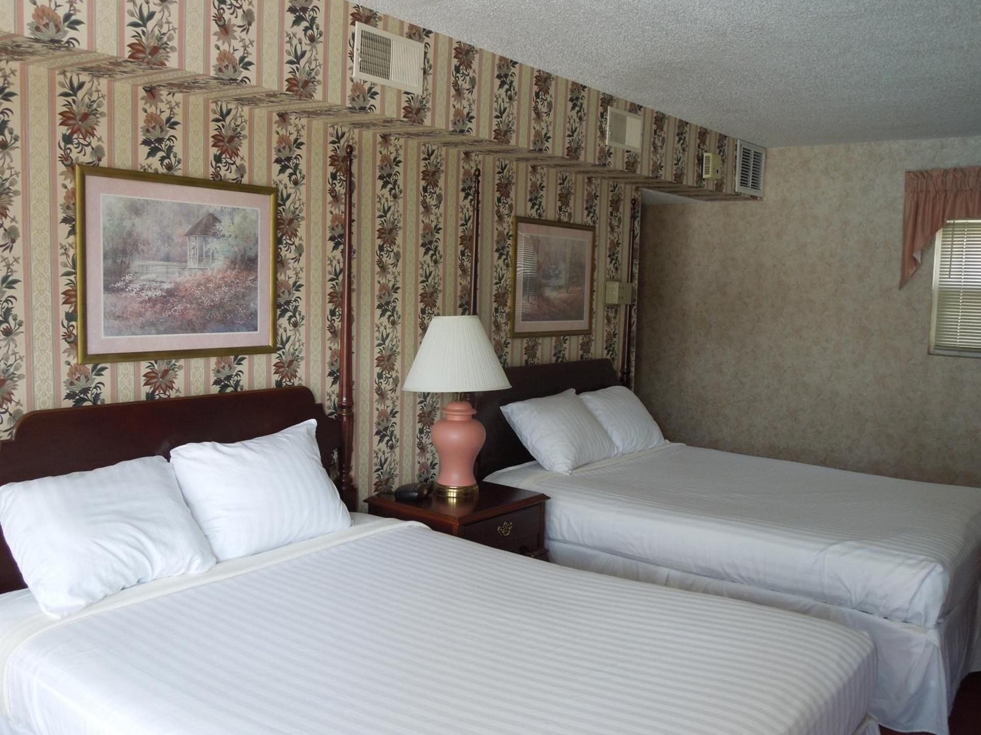 Alamar Resort Inn photo 35